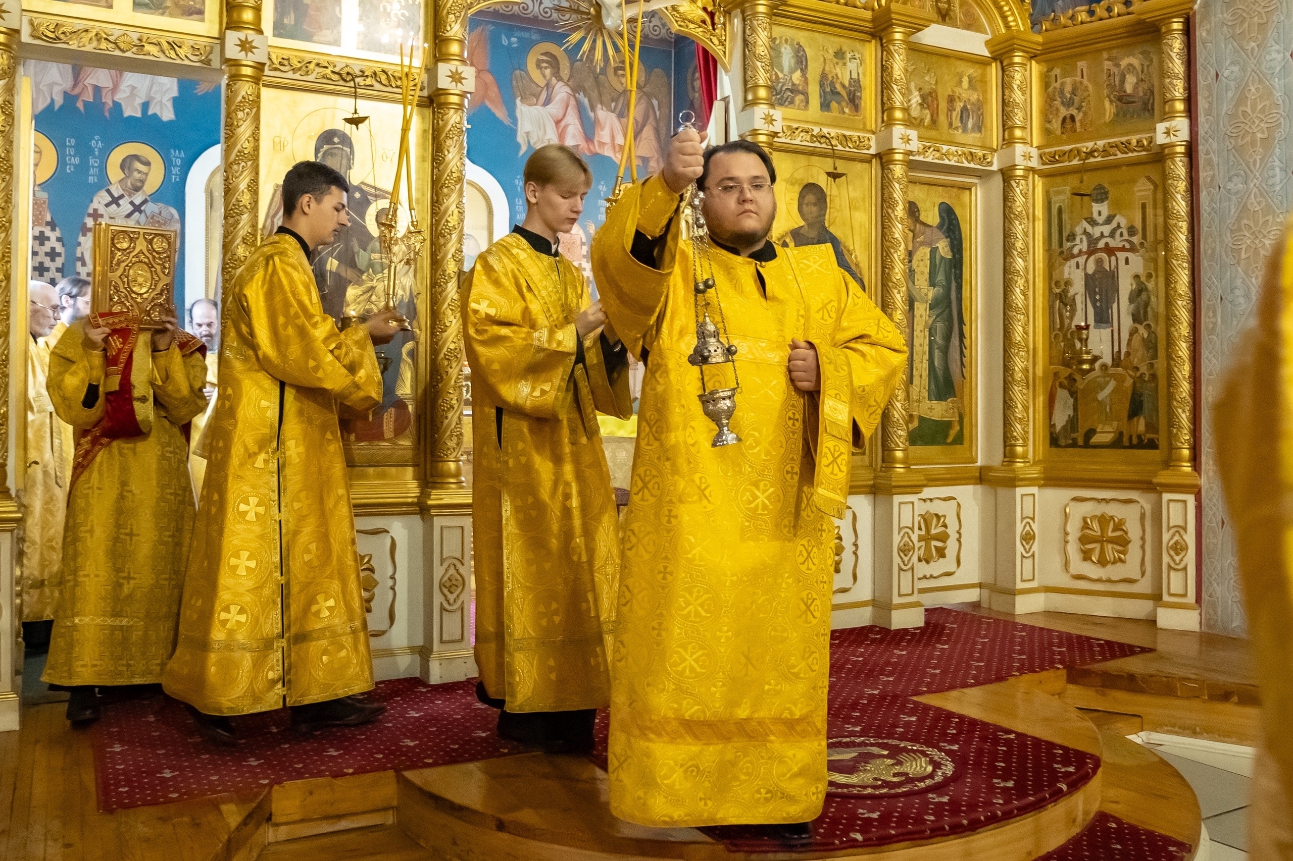 Литургия в среду 7-ой Недели по Пятидесятнице, сщмч. Панкратия в Серафимовском кафедральном соборе