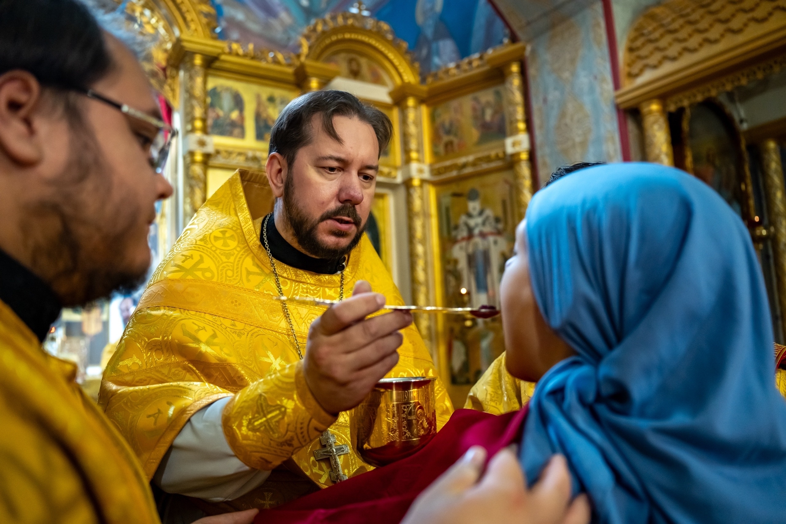 Литургия в пятницу 7-ой Недели по Пятидесятнице, св. равноап. Ольги, вел. княгини Российской в Серафимовском кафедральном соборе