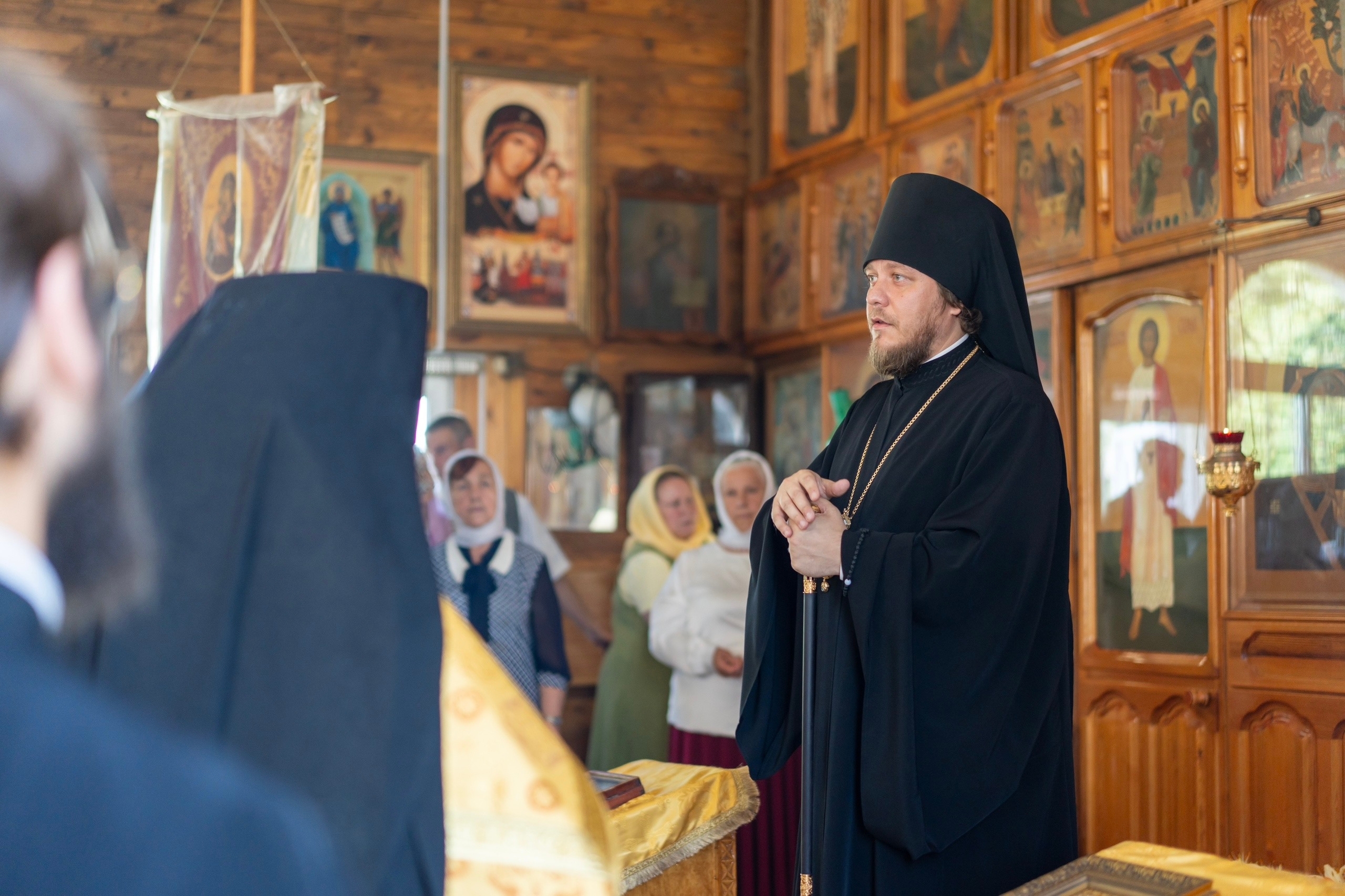 Литургия в Никольском храме п. Бердяуш