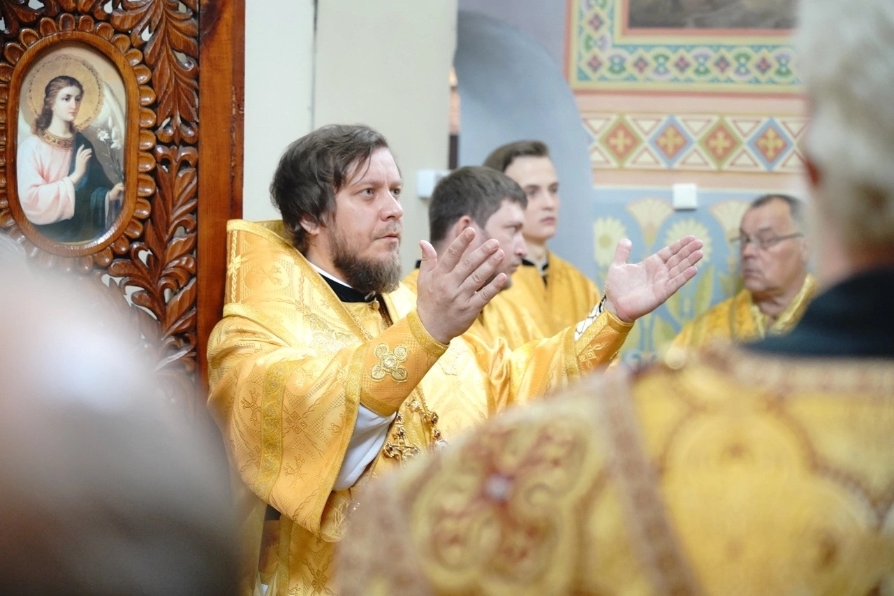Литургия в Свято-Казанском женском монастыре г.Троицка
