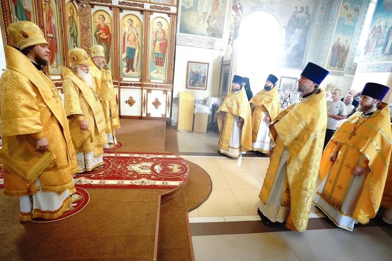 Литургия в Свято-Казанском женском монастыре г.Троицка