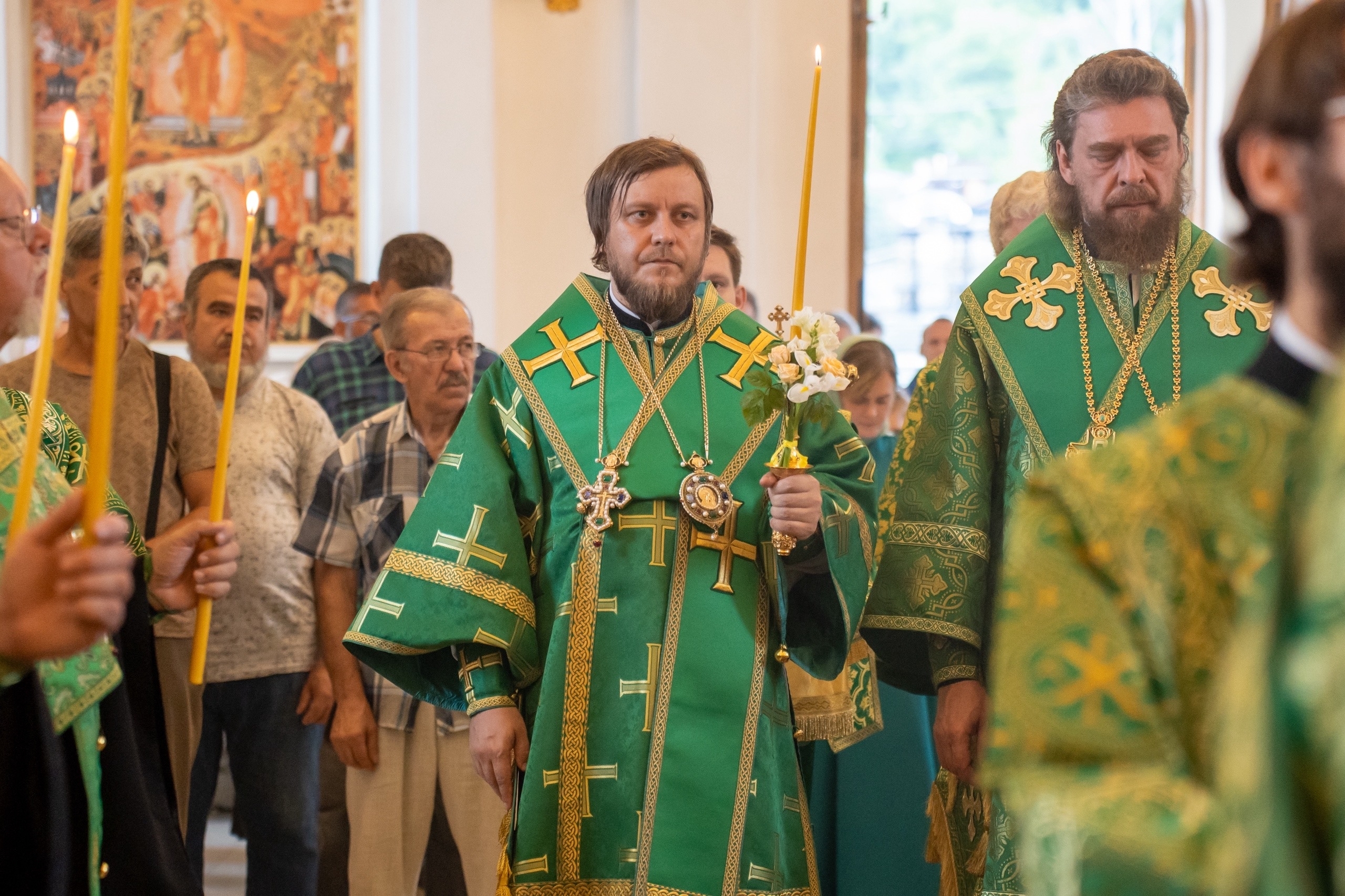 Всенощное бдение престольного праздника в Серафимовском кафедральном соборе