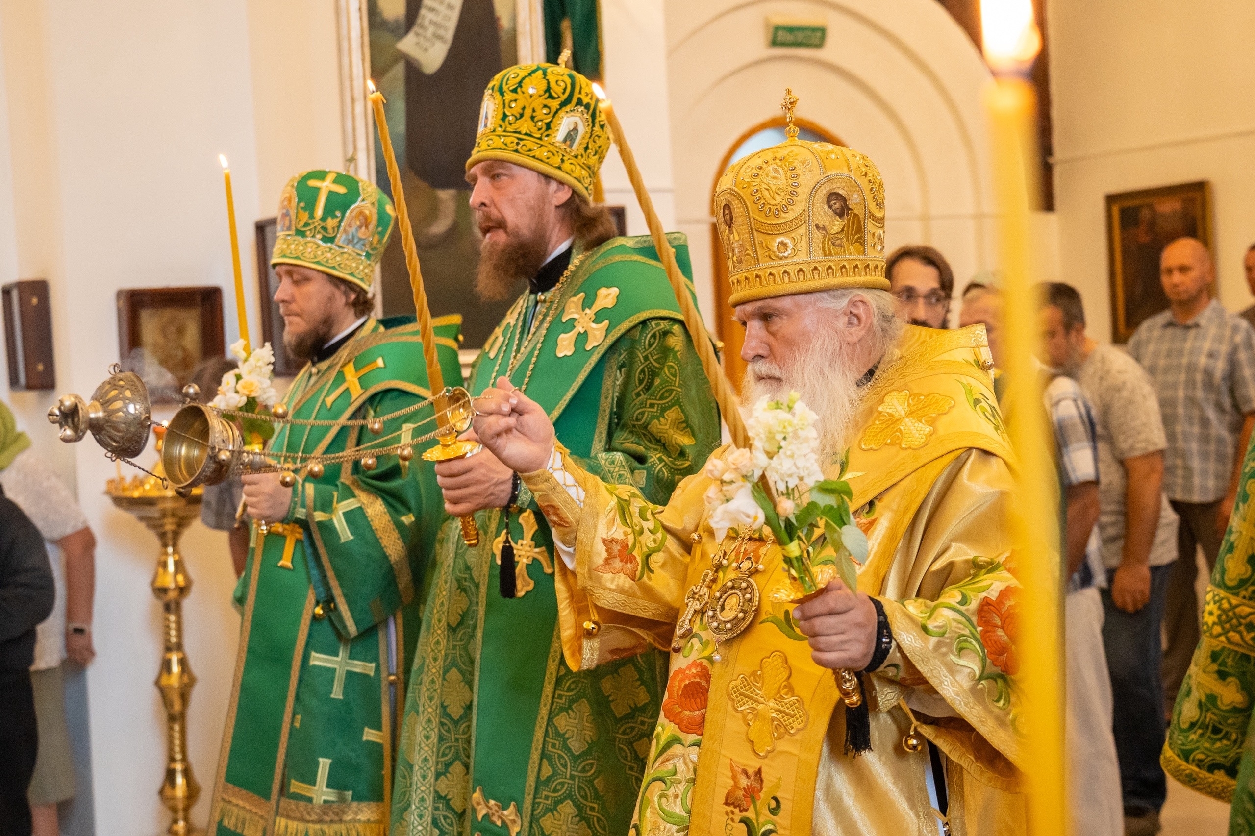 Всенощное бдение престольного праздника в Серафимовском кафедральном соборе
