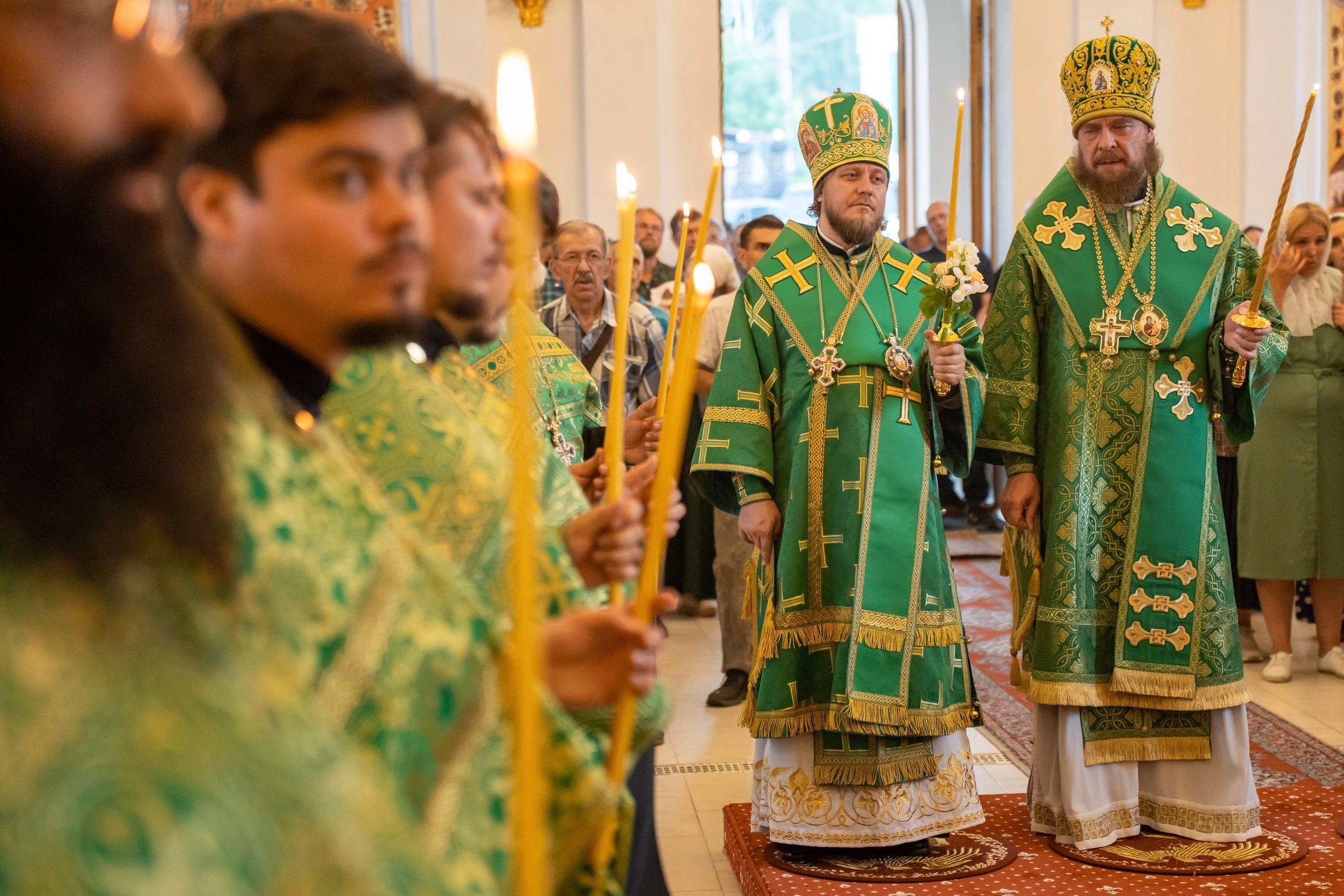 Всенощное бдение престольного праздника в Серафимовском кафедральном соборе