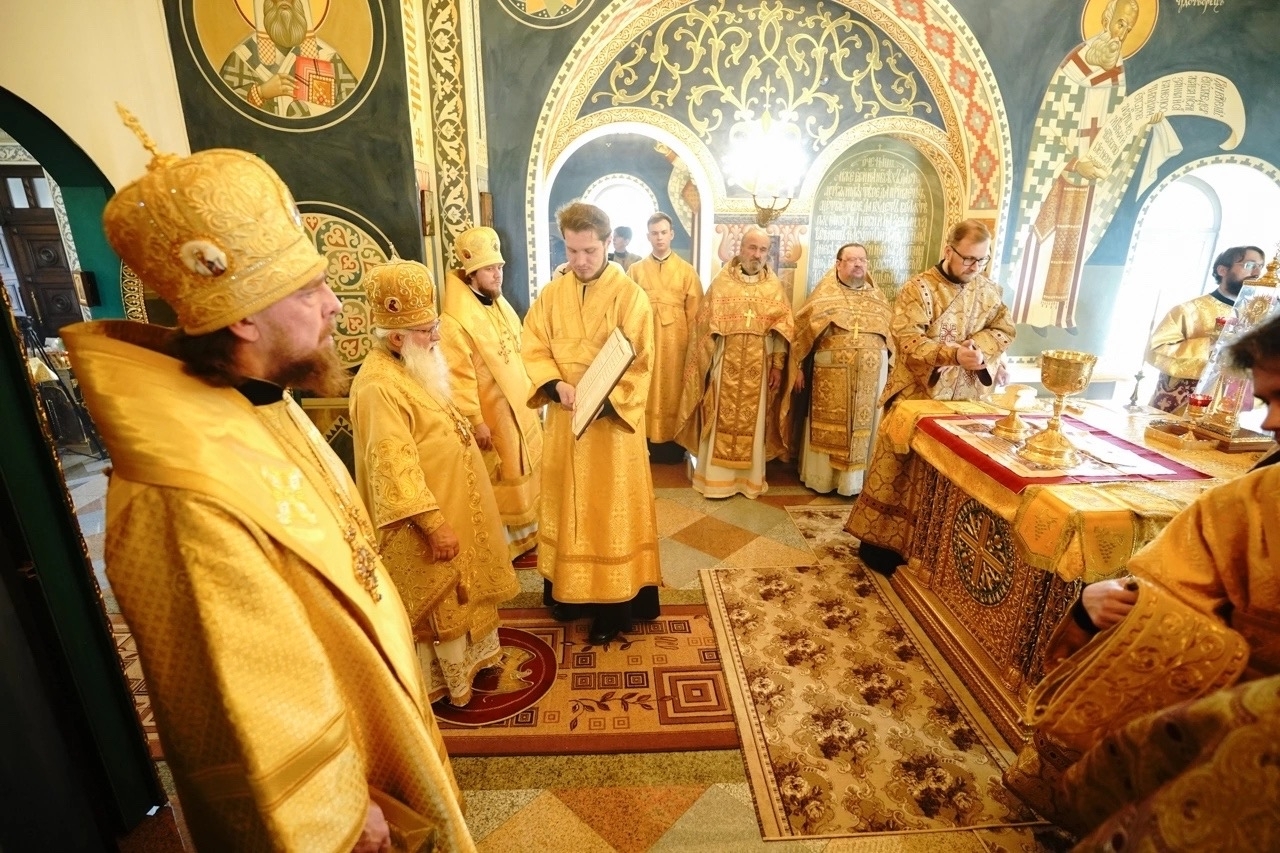 Литургия в храме свт. Иоанна Златоуста г. Карабаш