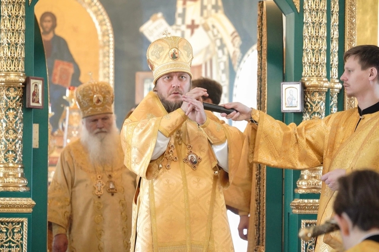 Литургия в храме свт. Иоанна Златоуста г. Карабаш