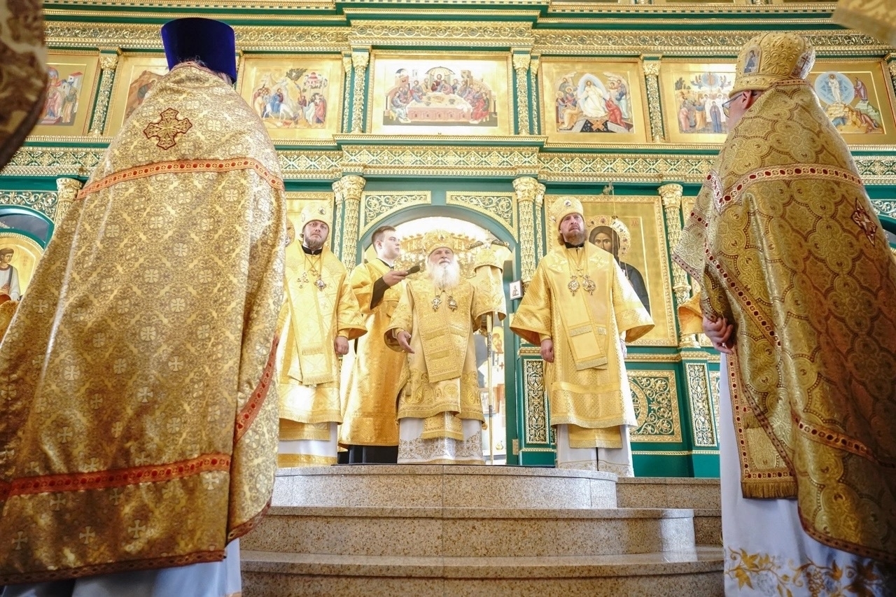 Литургия в храме свт. Иоанна Златоуста г. Карабаш