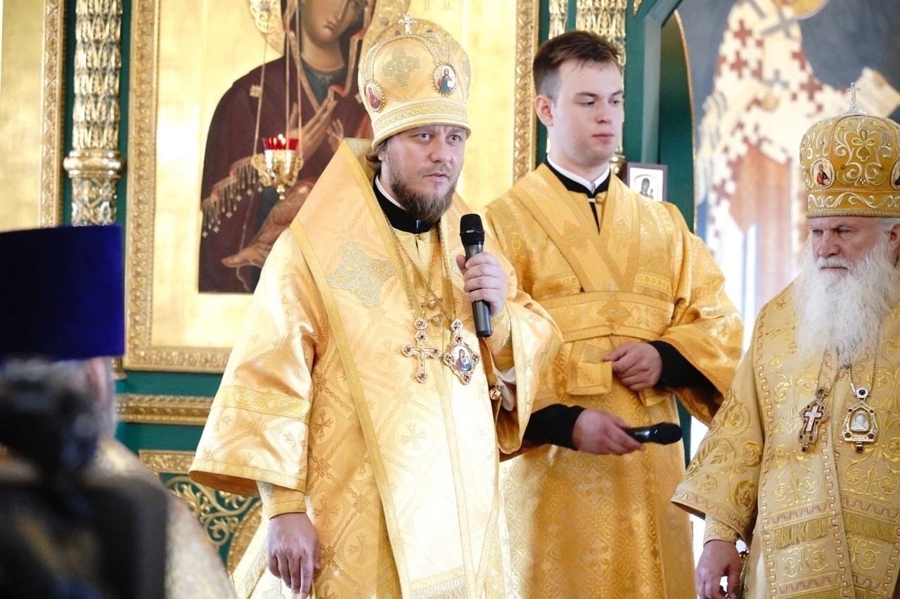 Литургия в храме свт. Иоанна Златоуста г. Карабаш