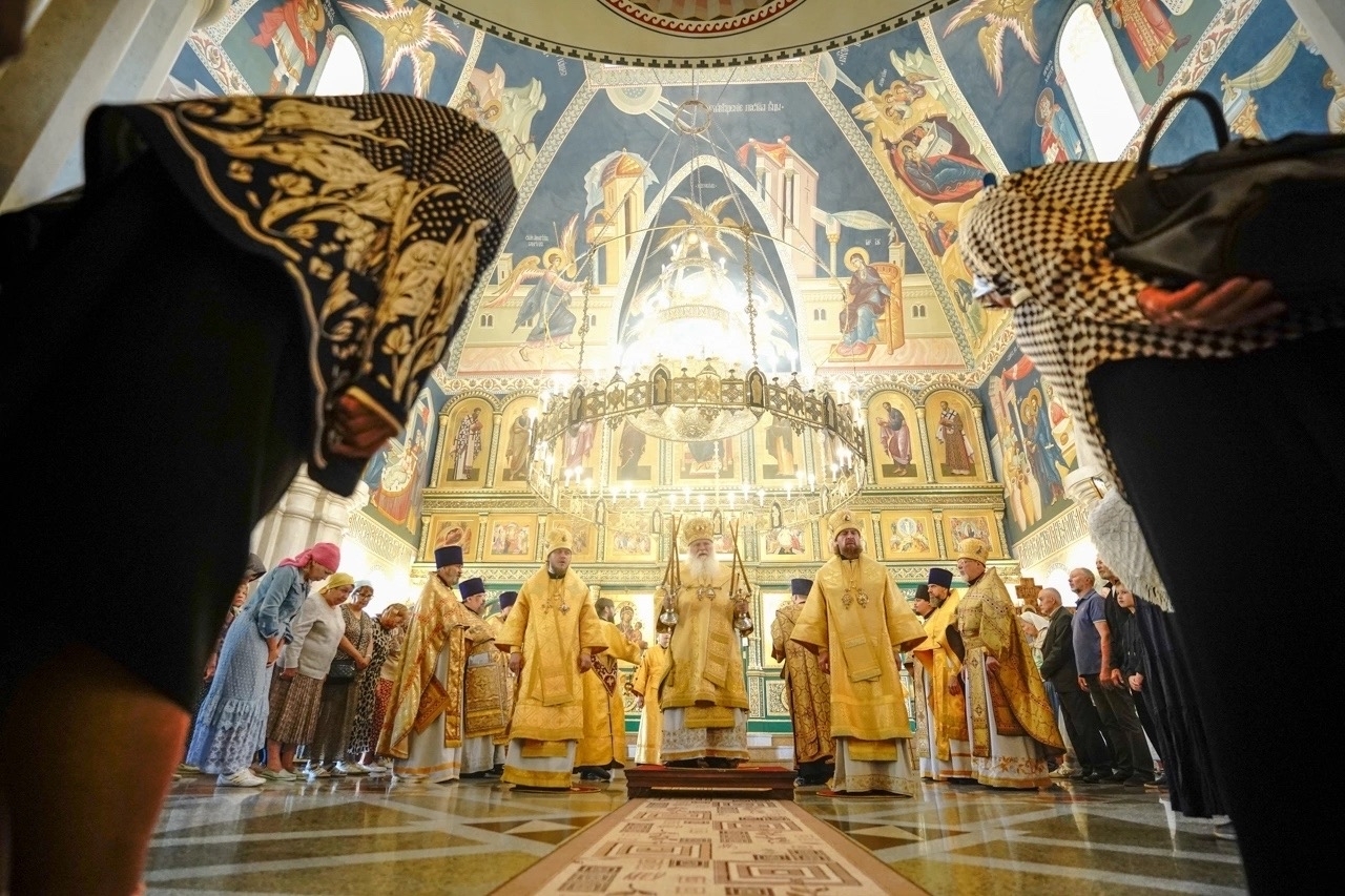 Литургия в храме свт. Иоанна Златоуста г. Карабаш
