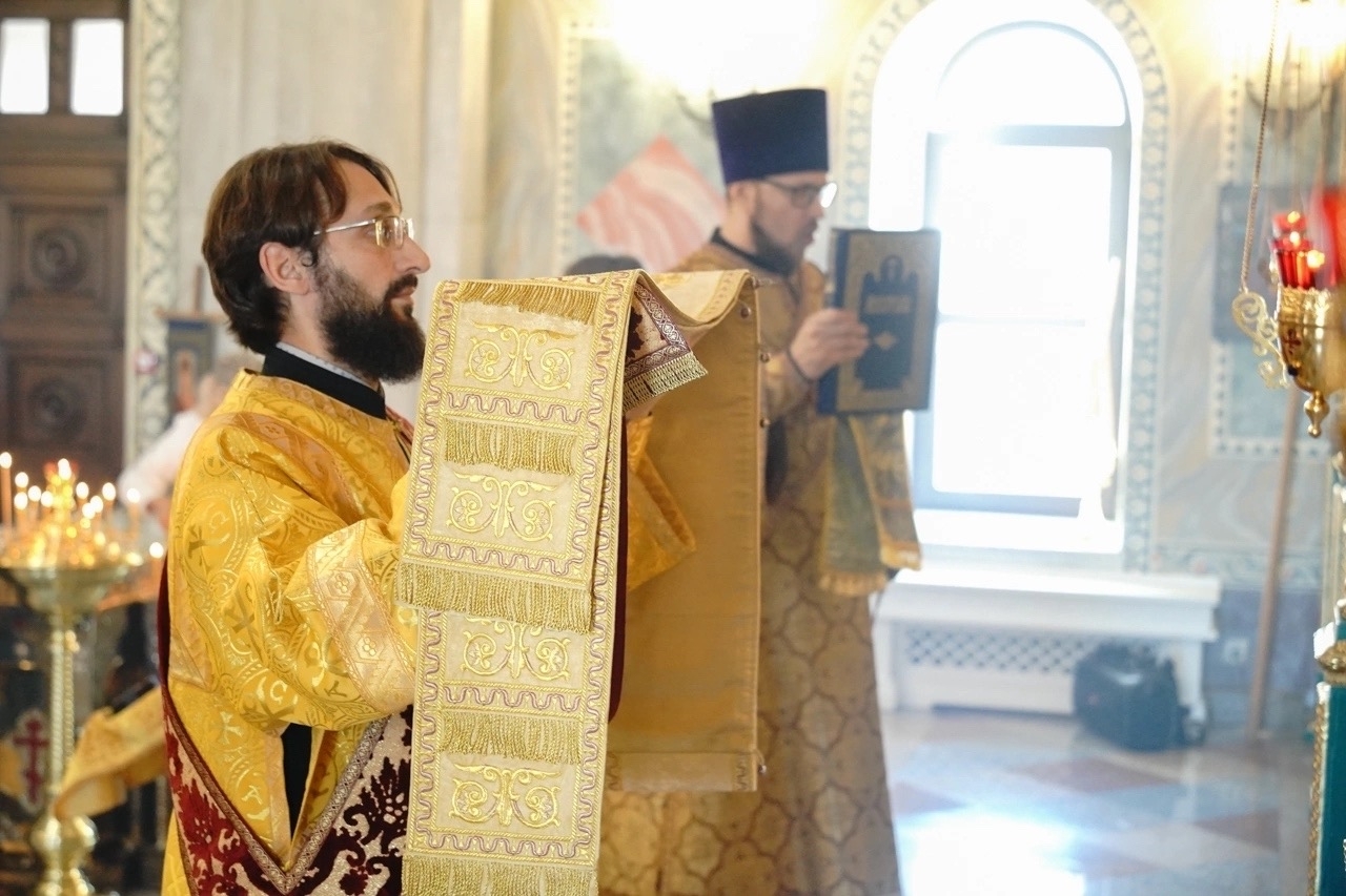 Литургия в храме свт. Иоанна Златоуста г. Карабаш