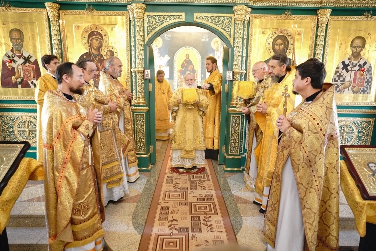 Литургия в храме свт. Иоанна Златоуста г. Карабаш
