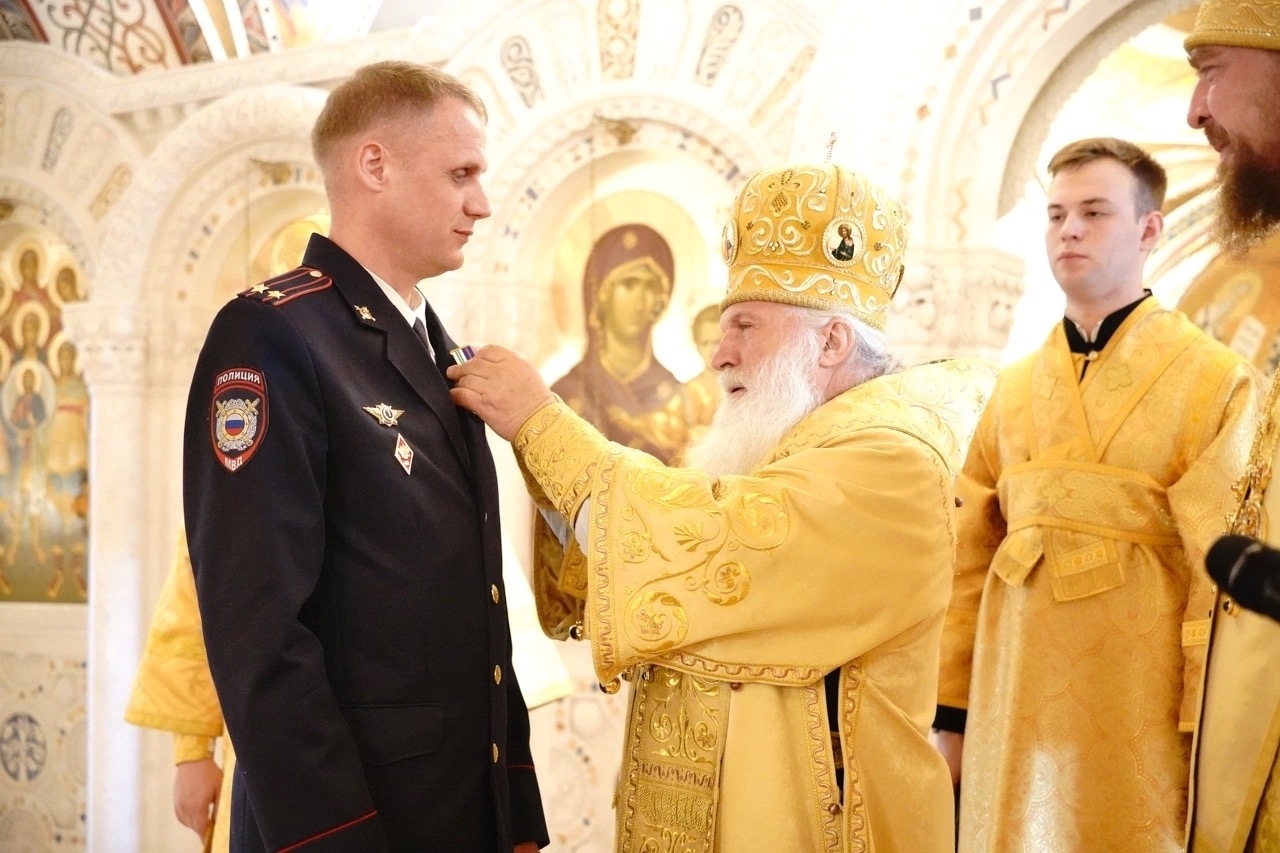 Литургия в кафедральном соборе Рождества Христова