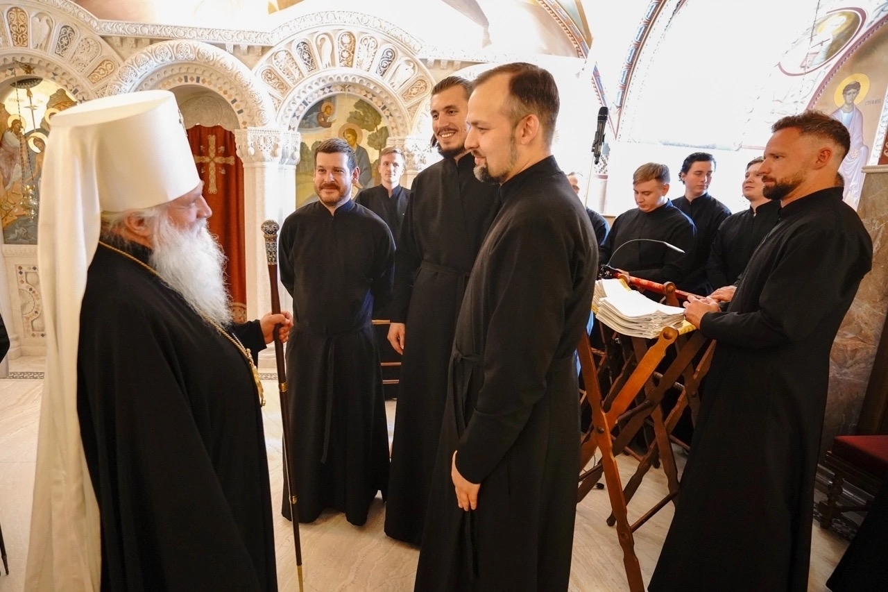 Литургия в кафедральном соборе Рождества Христова