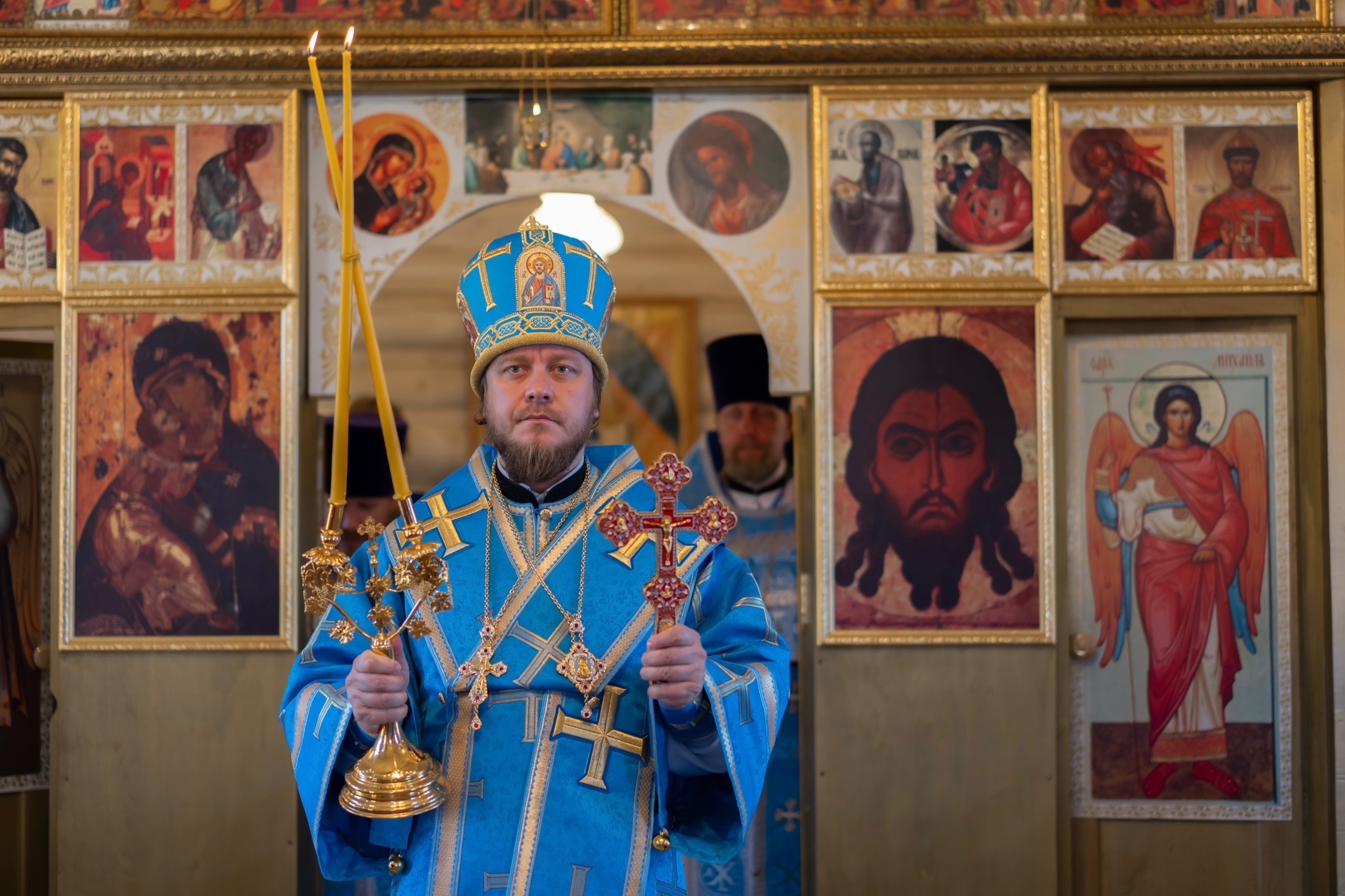 Литургия в храме Владимирской иконы Божией Матери