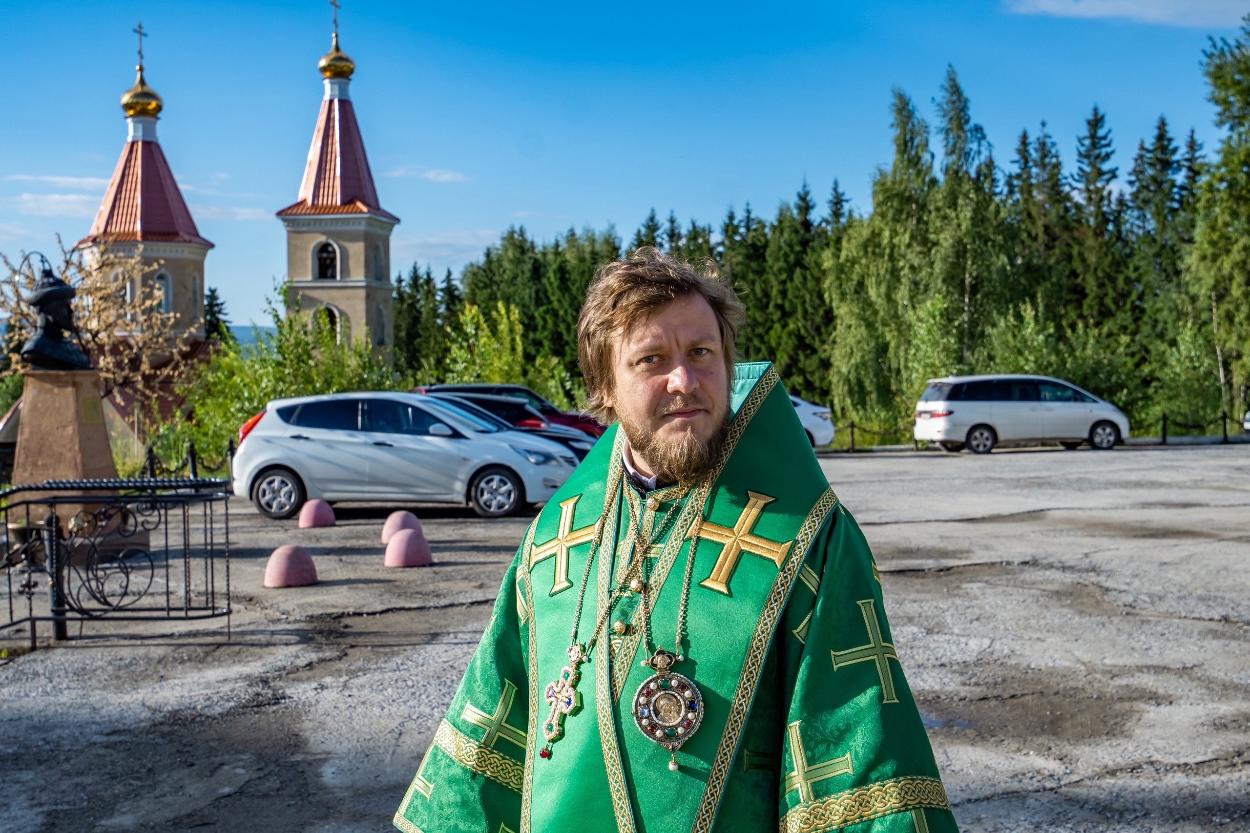 Престольный праздник в Серафимовском кафедральном соборе