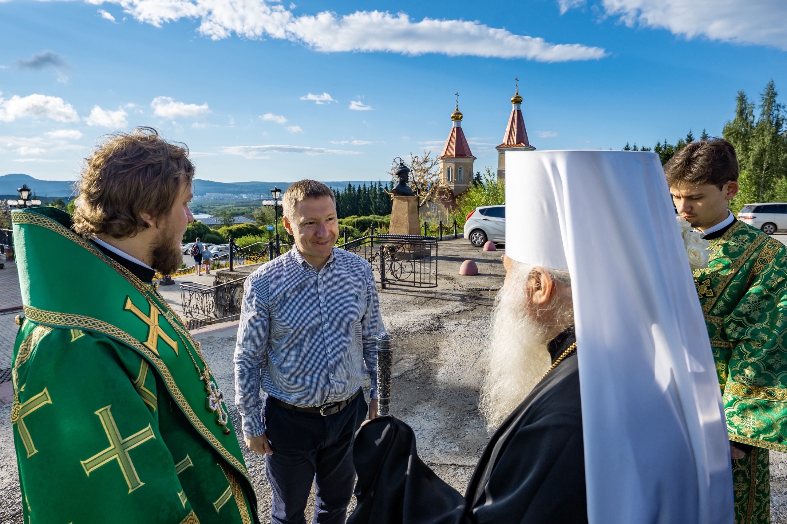 Престольный праздник в Серафимовском кафедральном соборе