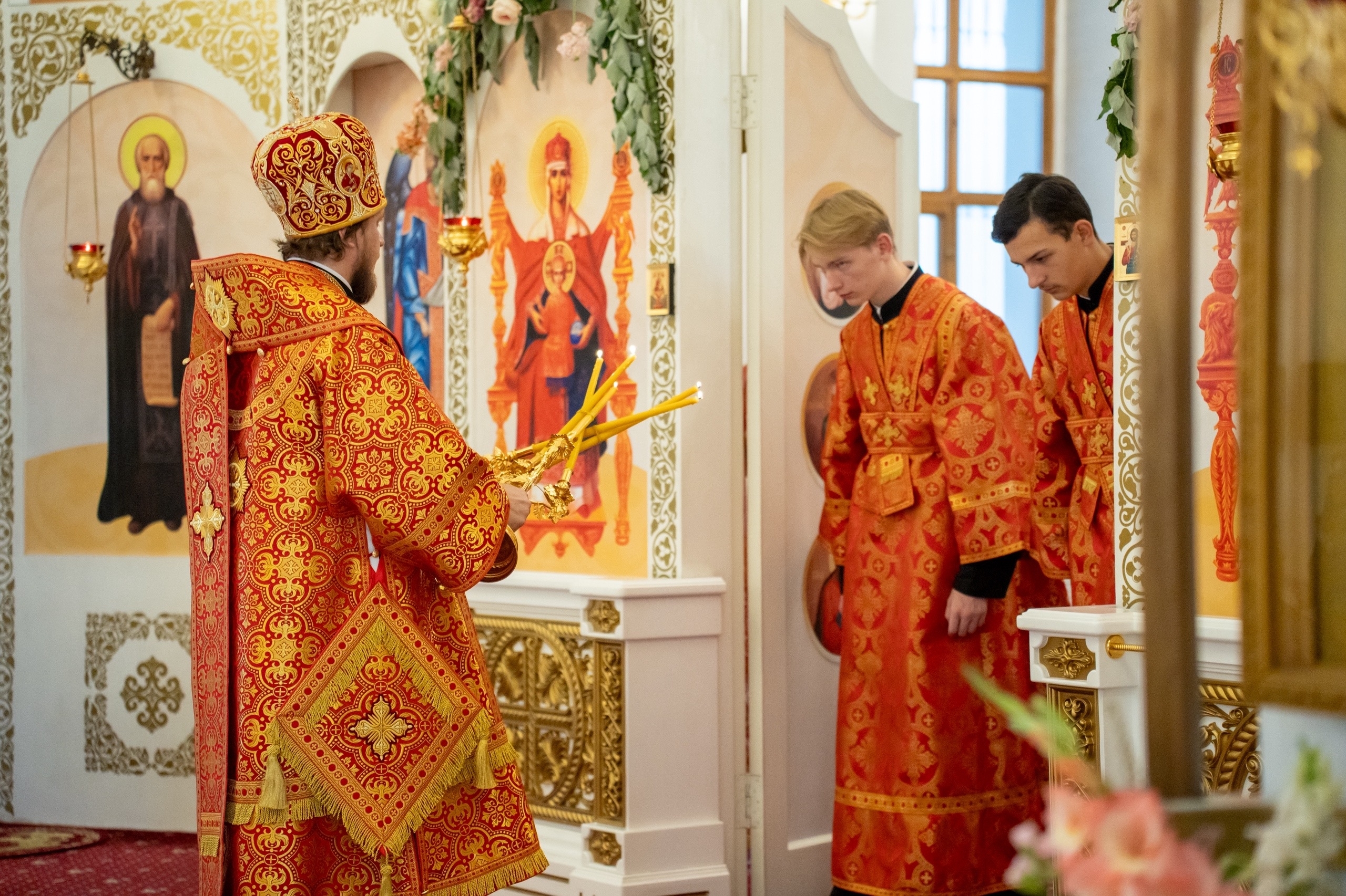 Всенощное бдение в канун Недели 9-ой по Пятидесятнице, прор. Божия Илии