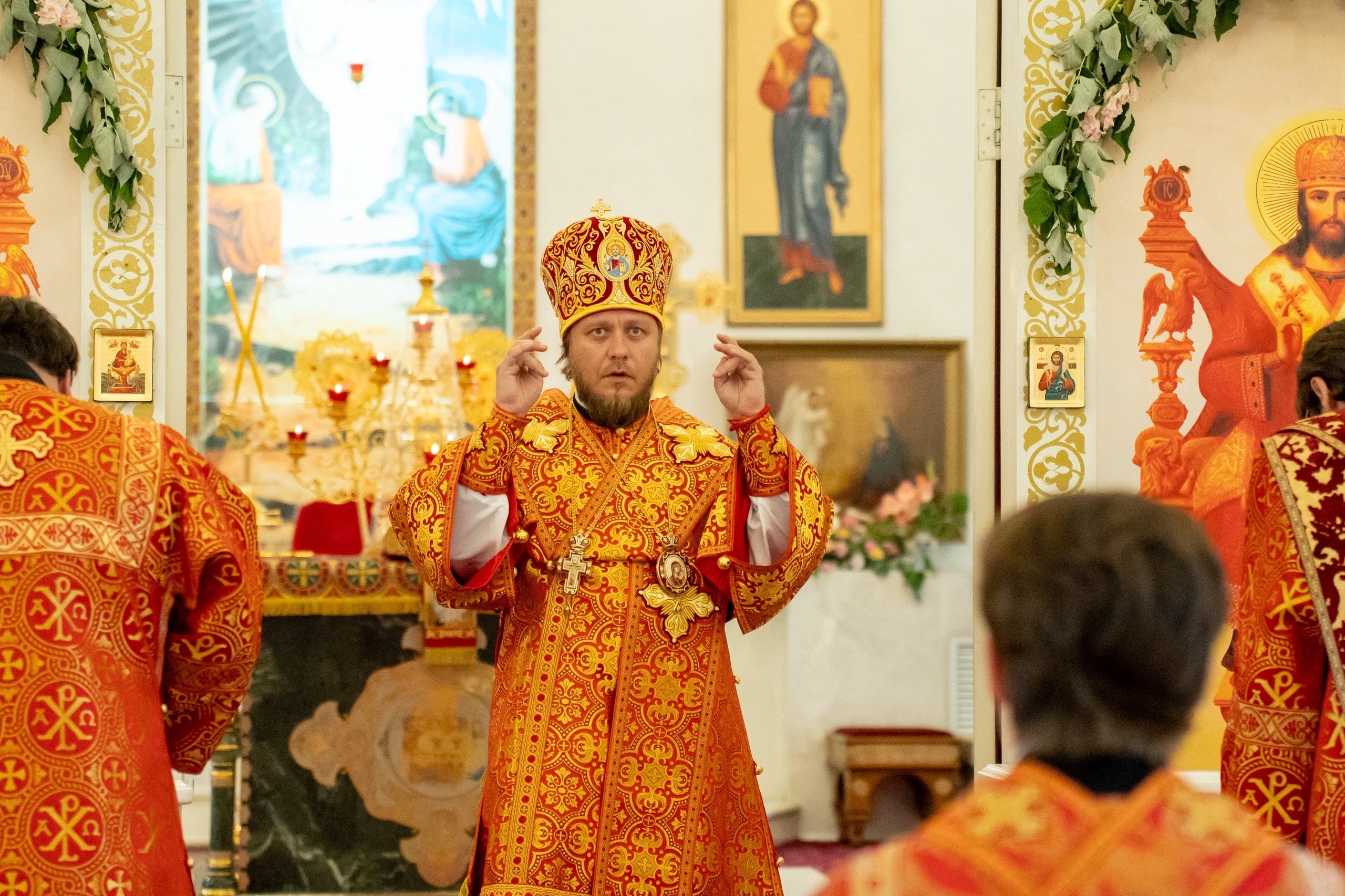 Всенощное бдение в канун Недели 9-ой по Пятидесятнице, прор. Божия Илии