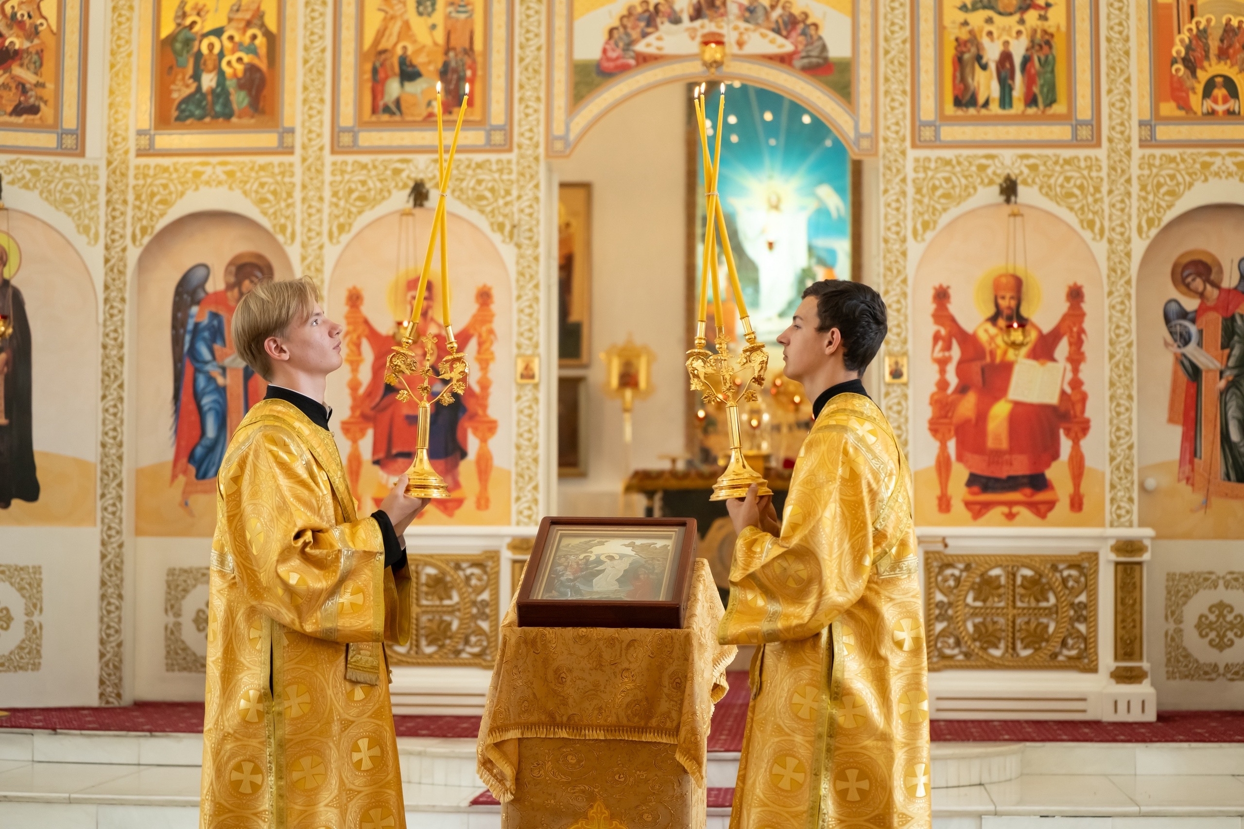 Всенощное бдение в канун Недели 11-ой по Пятидесятнице, прп. Антония Римлянина, Новгородского чудотворца