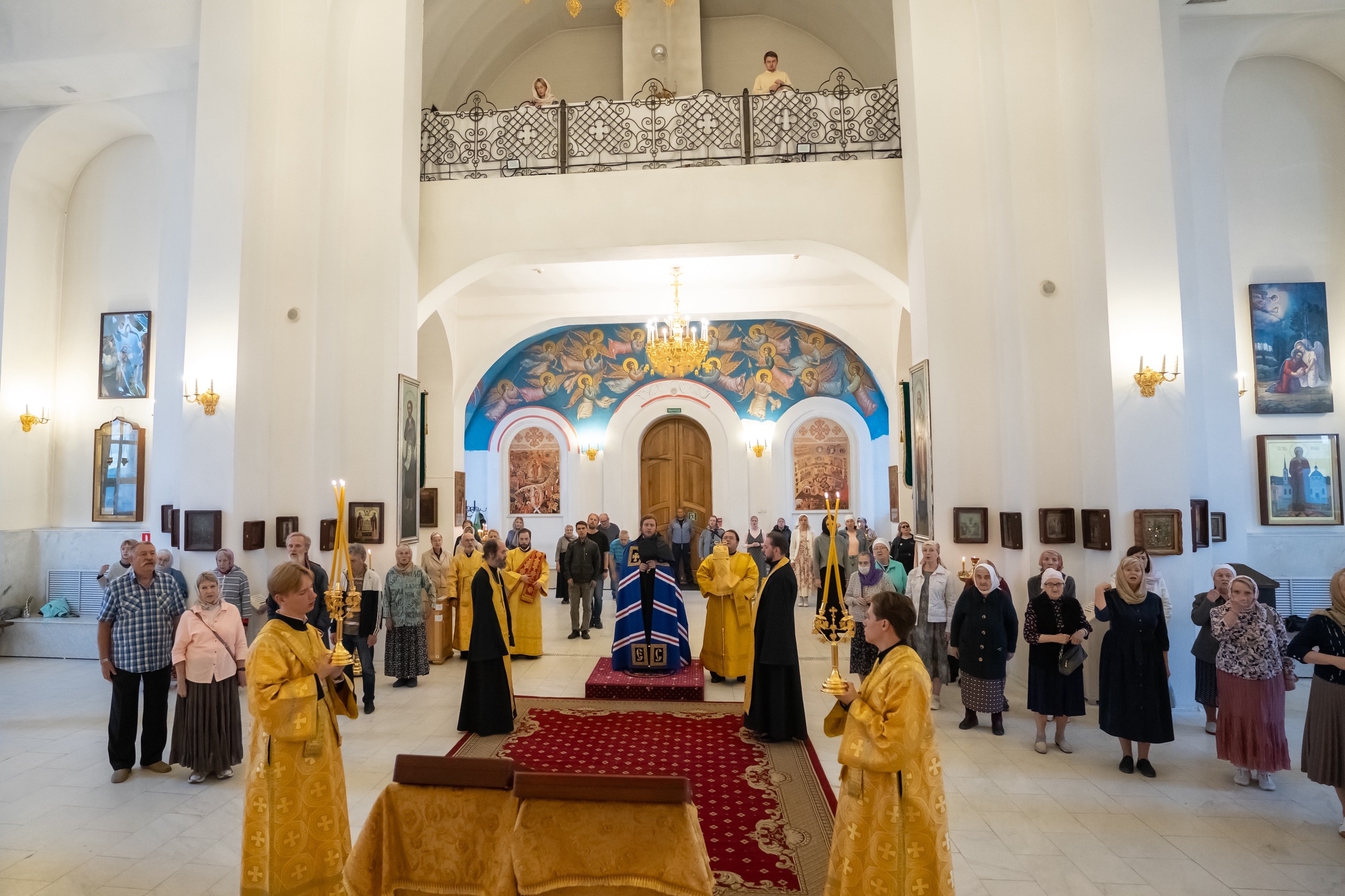 Всенощное бдение в канун Недели 11-ой по Пятидесятнице, прп. Антония Римлянина, Новгородского чудотворца