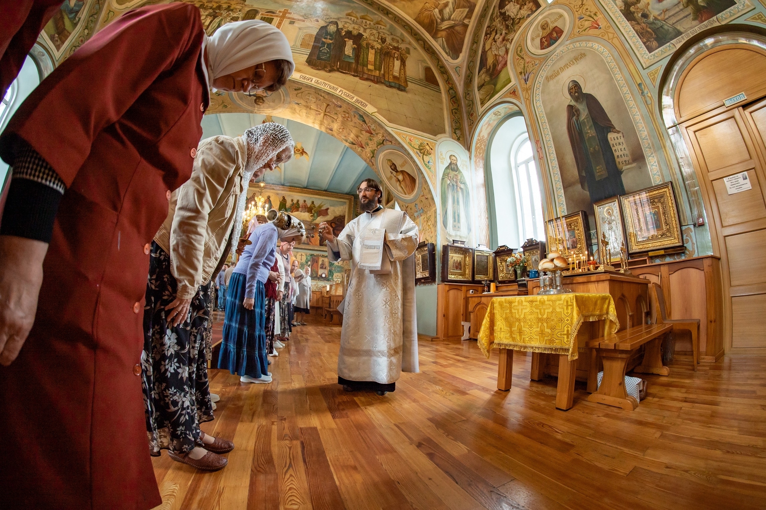 Всенощное бдение в канун Преображения господня в Никольском соборном храме г. Сатка