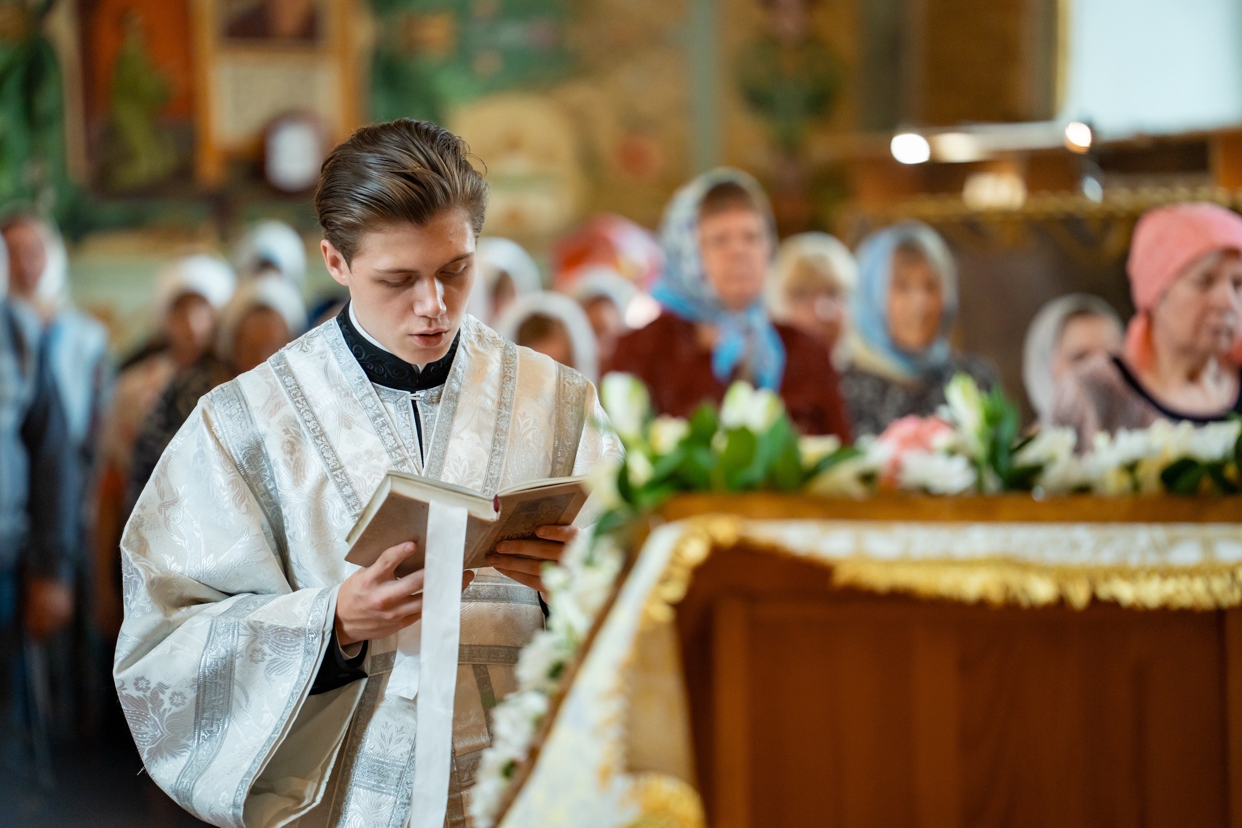 Всенощное бдение в канун Преображения господня в Никольском соборном храме г. Сатка