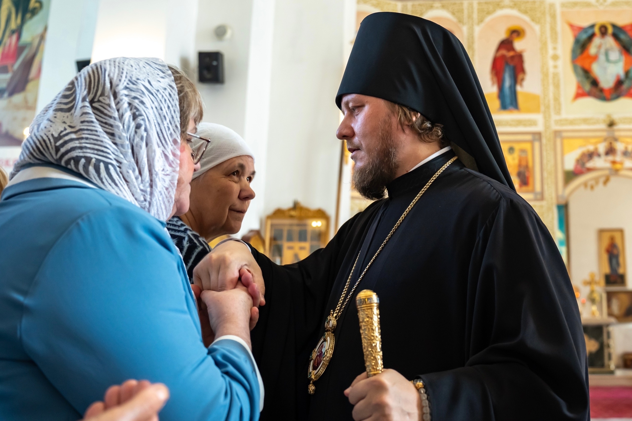 Литургия на Преображение Господне в Серафимовском кафедральном соборе