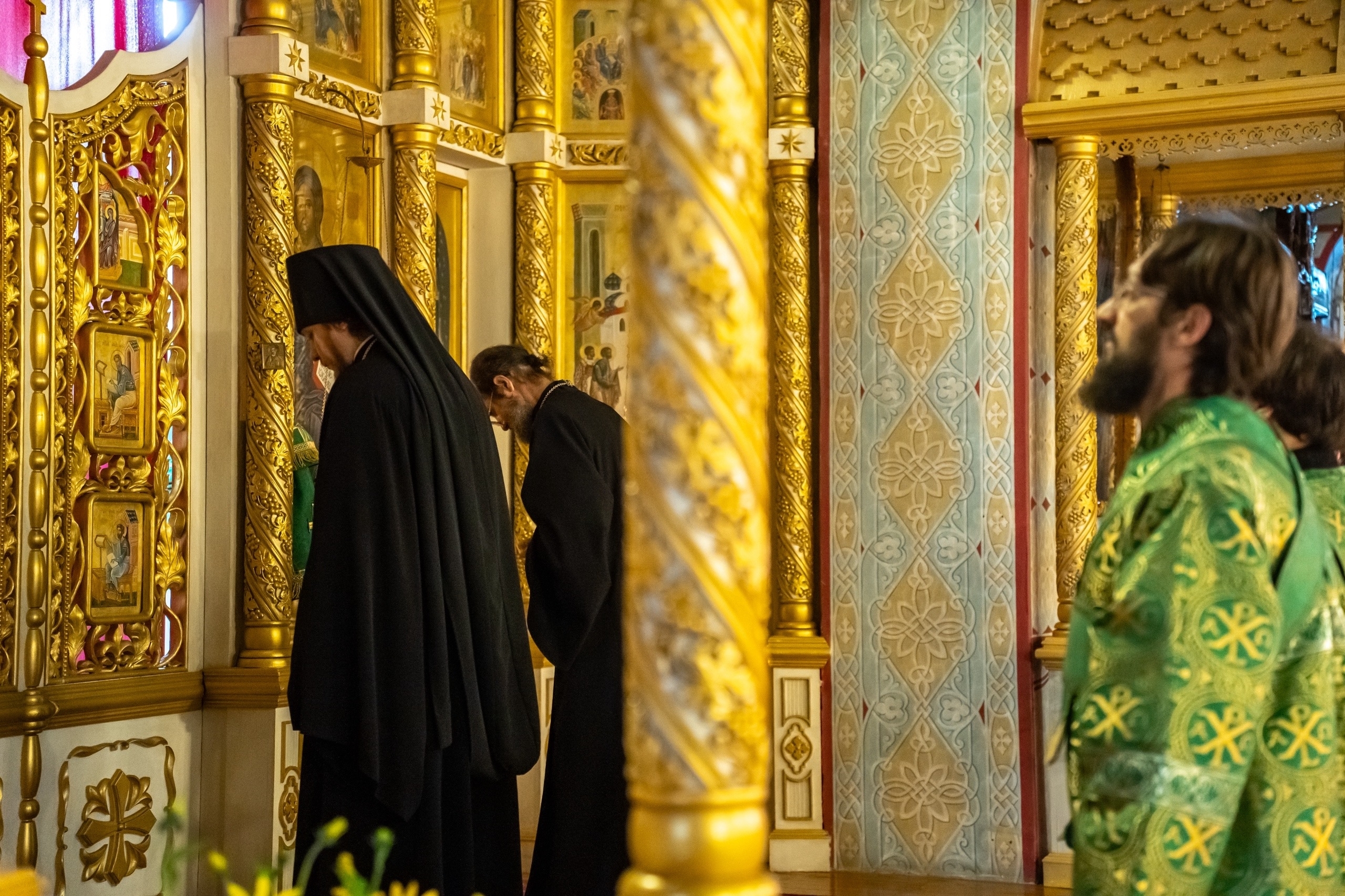Литургия в пятницу 12-й седмицы по Пятидесятнице, прпп. Зосимы, Савватия и Германа Соловецких