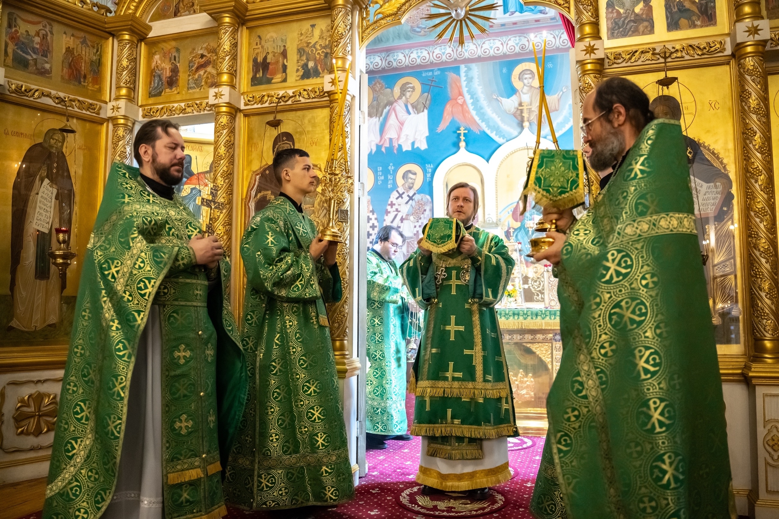 Литургия в пятницу 12-й седмицы по Пятидесятнице, прпп. Зосимы, Савватия и Германа Соловецких