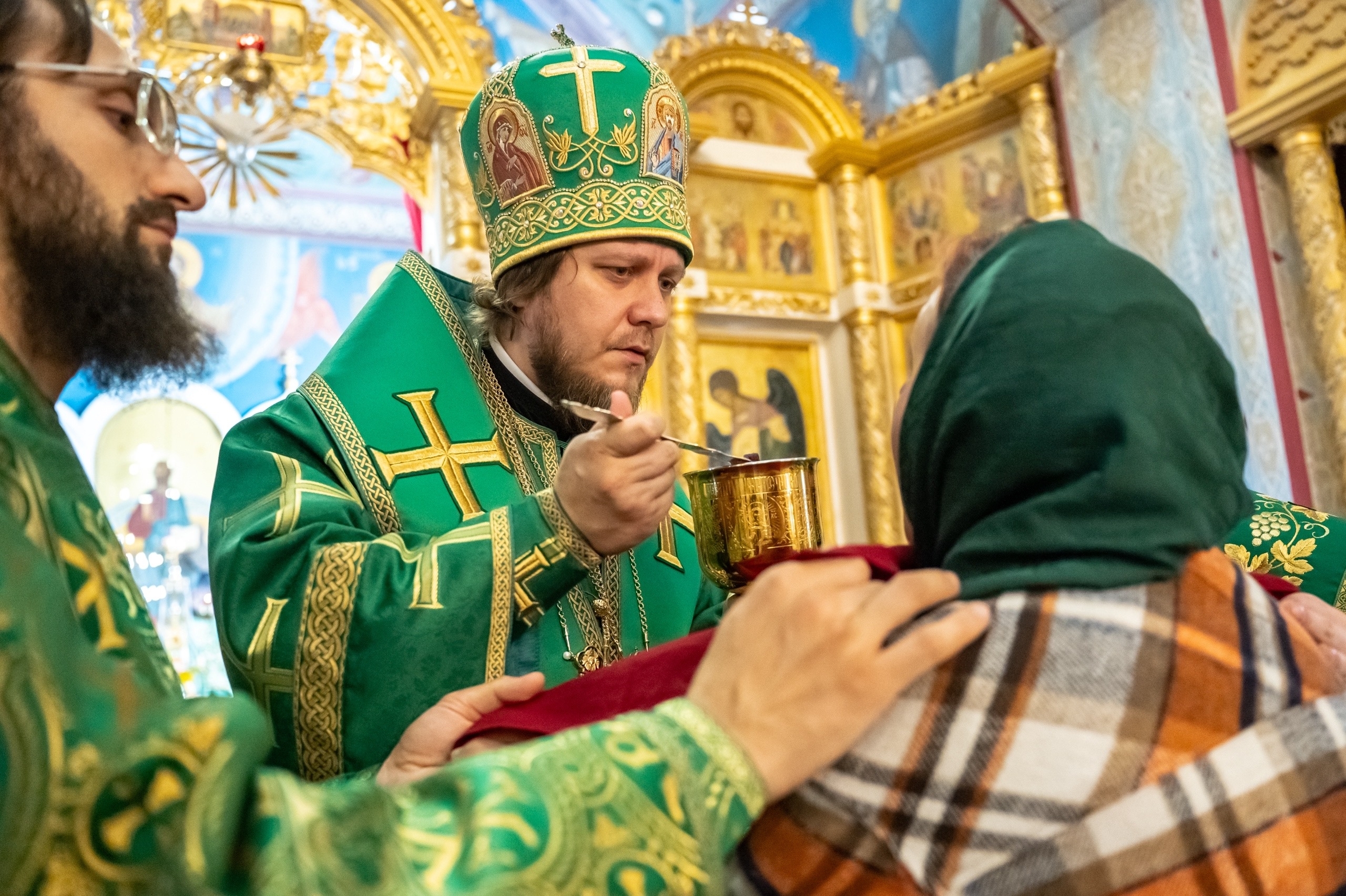 Литургия в пятницу 12-й седмицы по Пятидесятнице, прпп. Зосимы, Савватия и Германа Соловецких