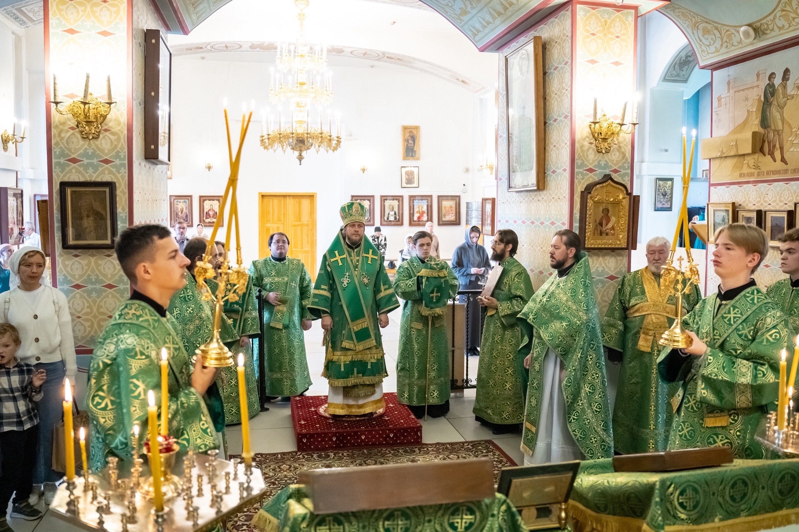 Литургия в пятницу 12-й седмицы по Пятидесятнице, прпп. Зосимы, Савватия и Германа Соловецких