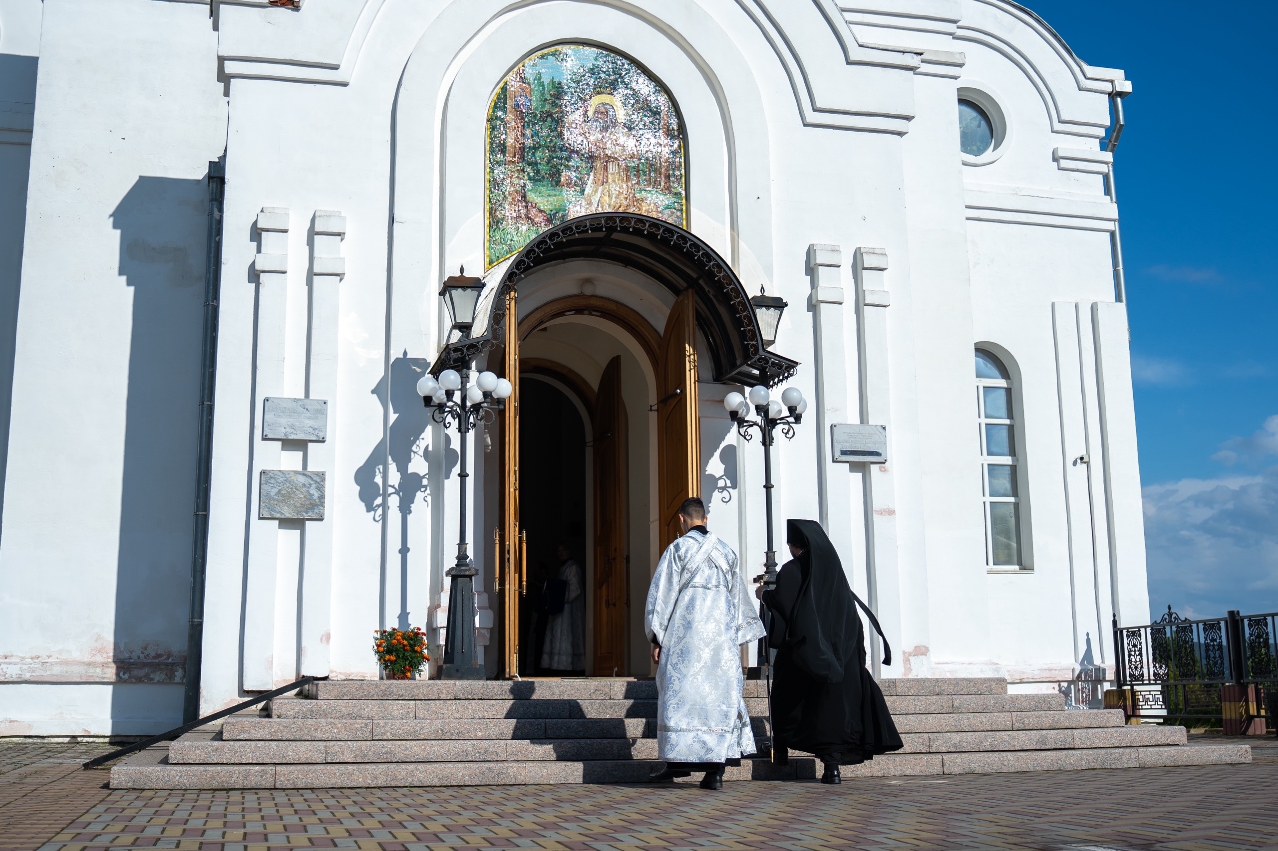 Всенощное бдение в канун Недели 12-й по Пятидесятнице, сщмчч. архидиакона Лаврентия