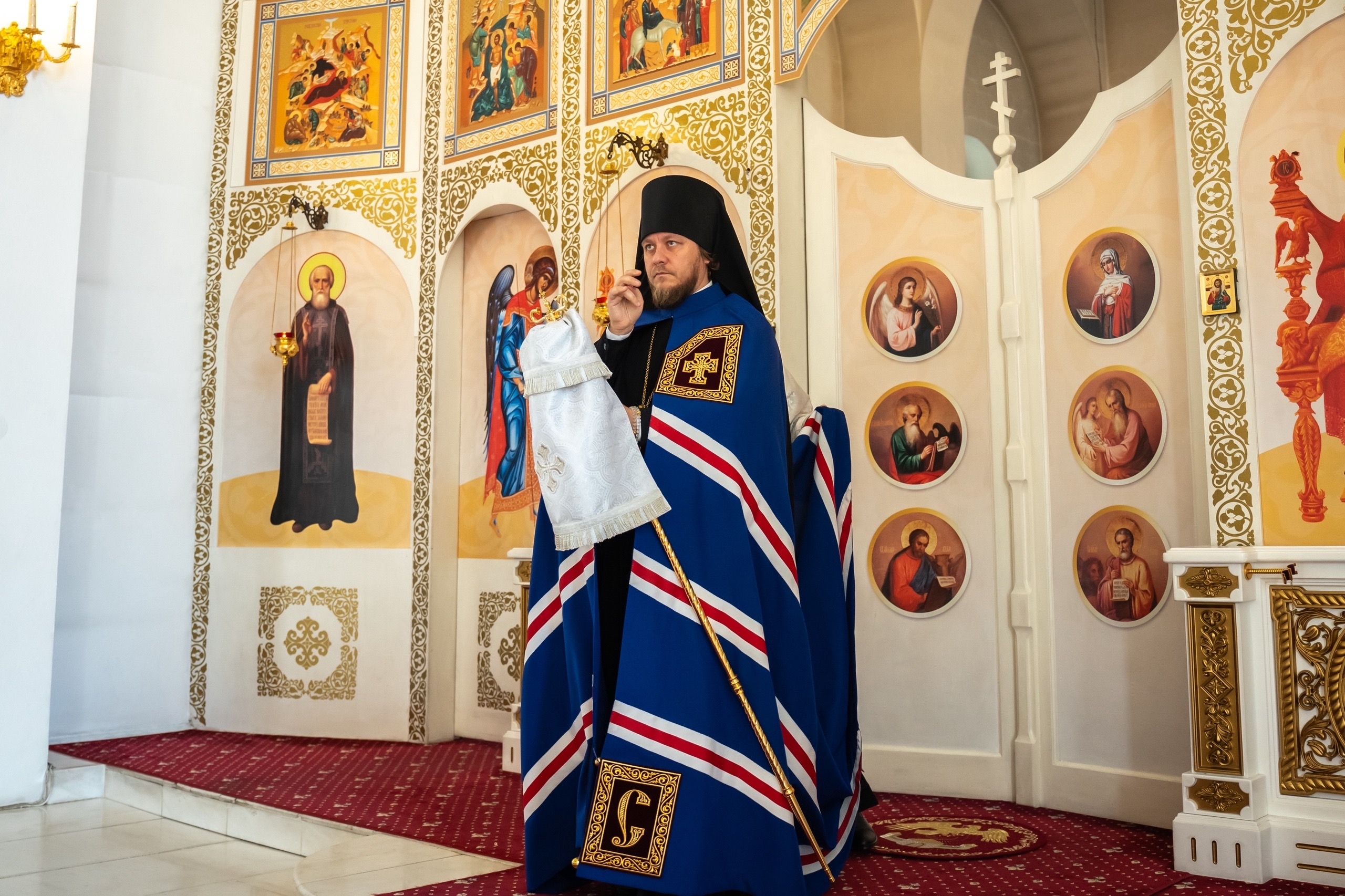 Всенощное бдение в канун Недели 12-й по Пятидесятнице, сщмчч. архидиакона Лаврентия