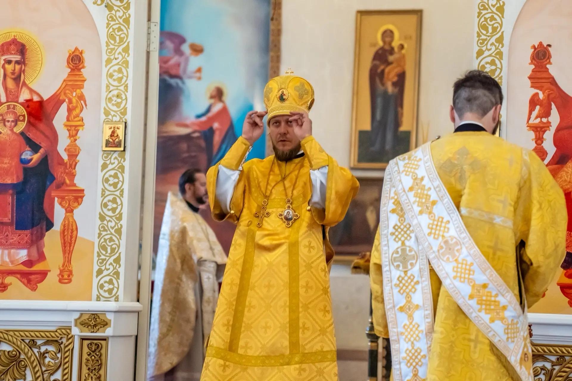 Литургия в среду 13-й седмицы по Пятидесятнице, свт. Тихона, епископа Воронежского, Задонского чудотворца, отдание Преображения Господня