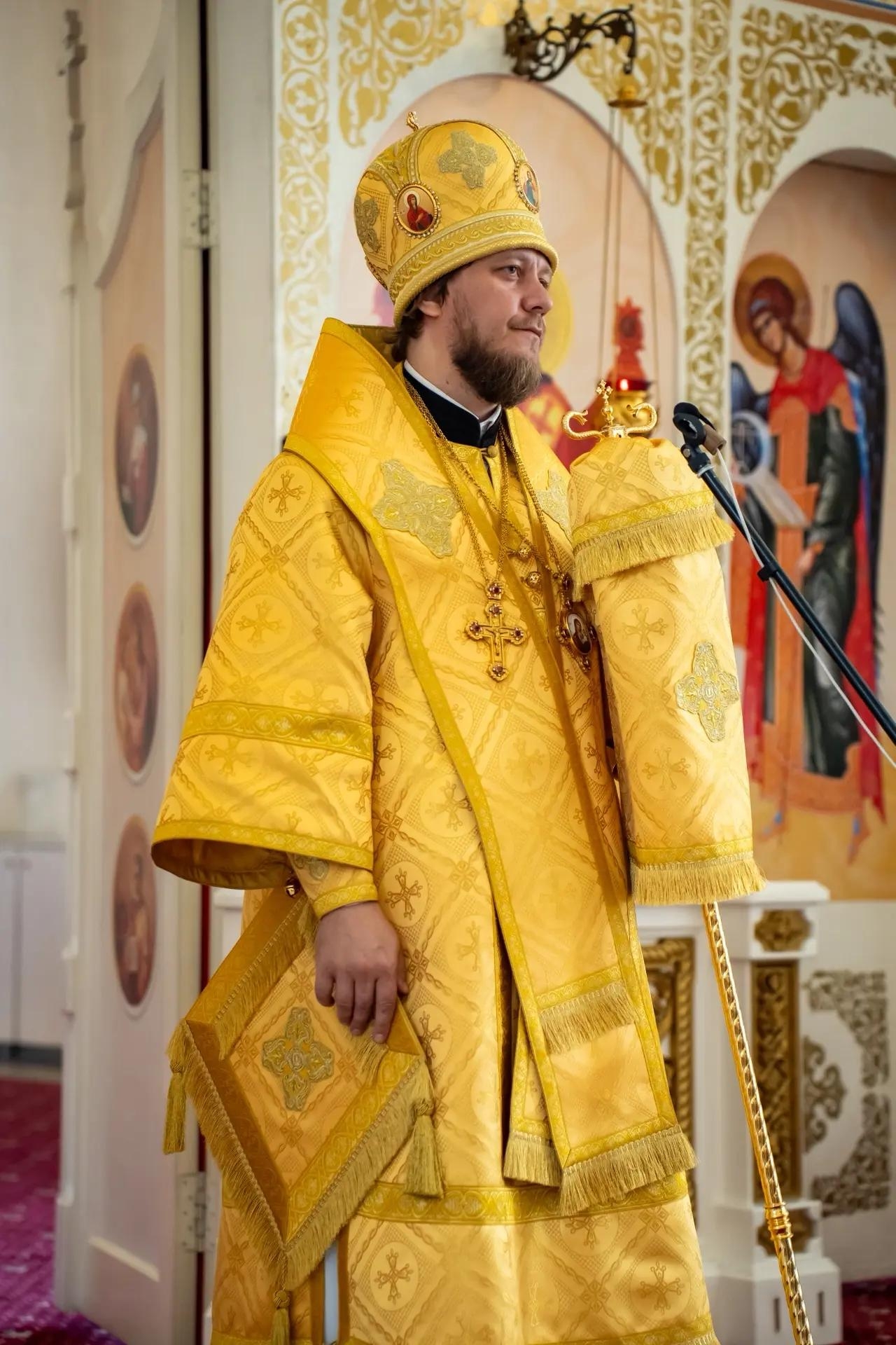 Литургия в среду 13-й седмицы по Пятидесятнице, свт. Тихона, епископа Воронежского, Задонского чудотворца, отдание Преображения Господня