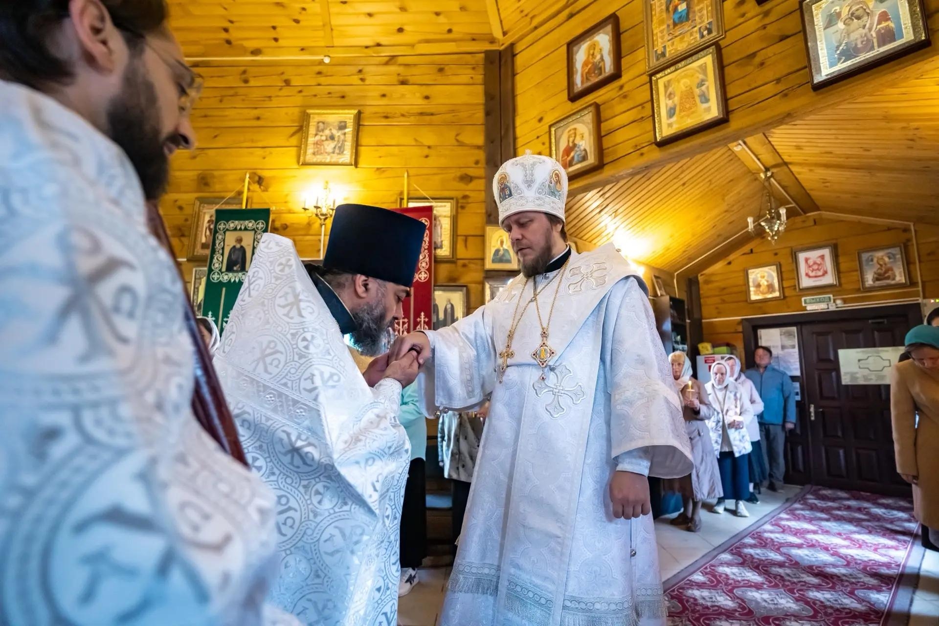 Литургия в субботу 13-й седмицы по Пятидесятнице, перенесение из Едессы в Константинополь Нерукотворенного Образа Господа нашего Иисуса Христа в Спасском храме г. Златоуст