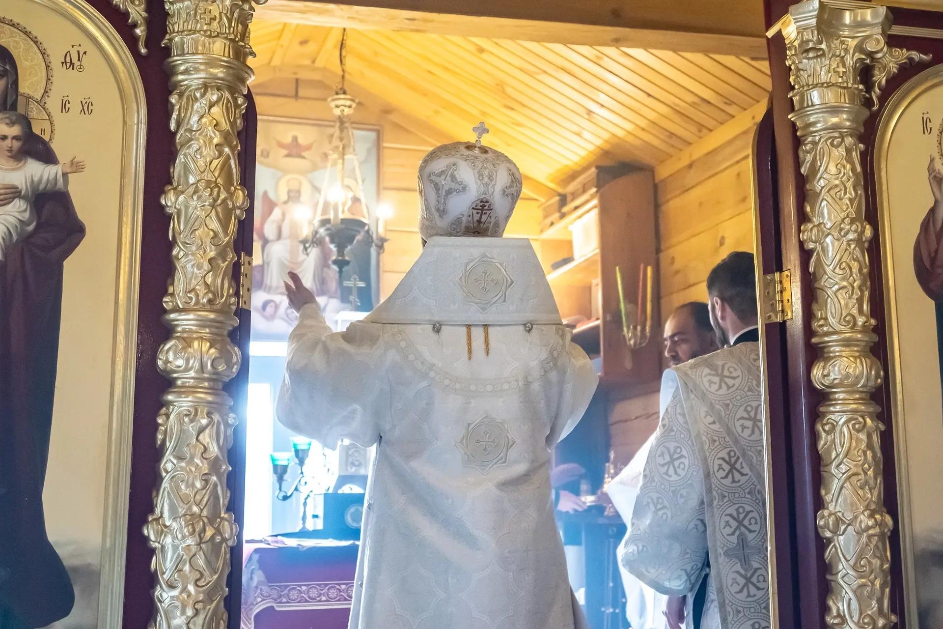 Литургия в субботу 13-й седмицы по Пятидесятнице, перенесение из Едессы в Константинополь Нерукотворенного Образа Господа нашего Иисуса Христа в Спасском храме г. Златоуст