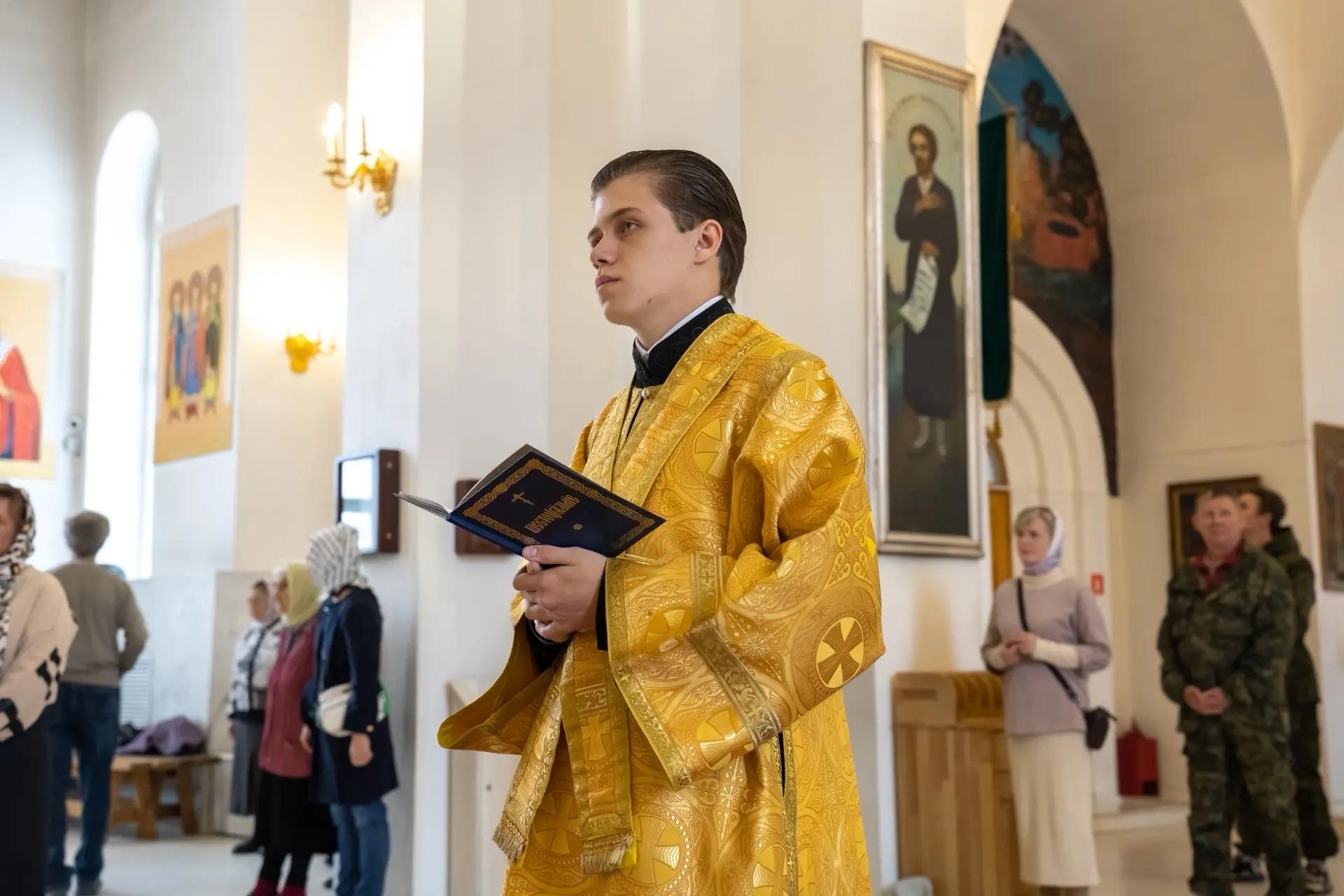 Всенощное бдение в канун Недели 13-й по Пятидесятнице, сщмч. Мирона
