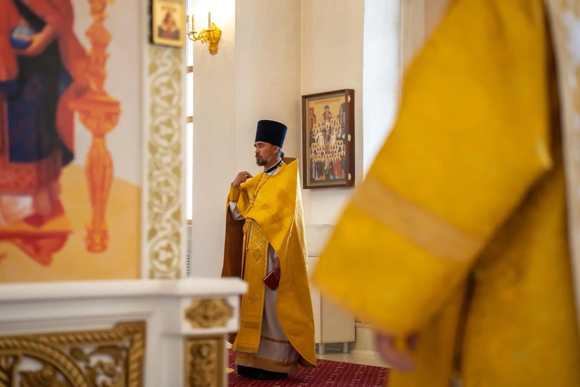 Литургия в Неделю 13-ю по Пятидесятнице, сщмч. Мирона Кизического
