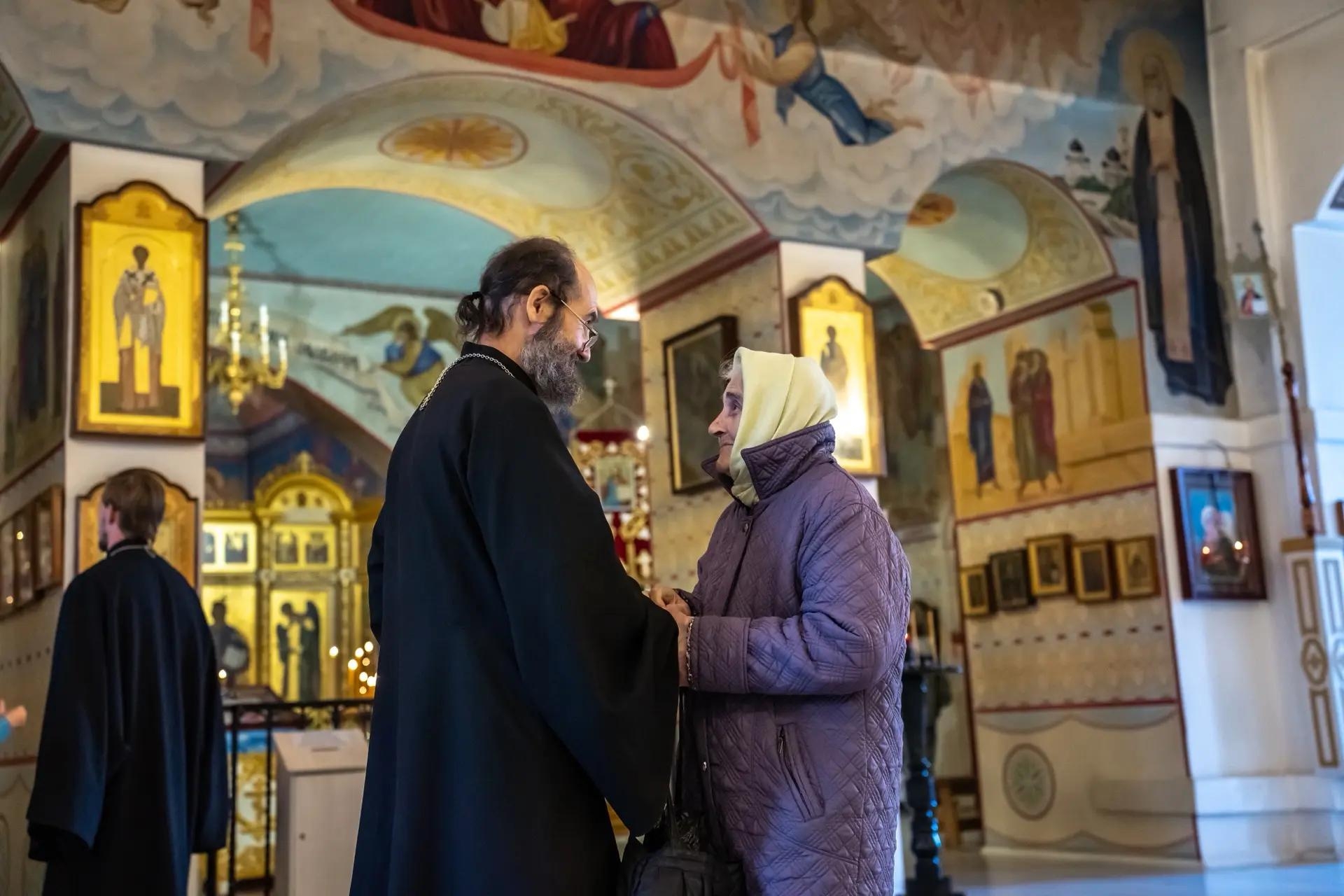 Литургия в понедельник 14-й седмицы по Пятидесятнице, иконы Божией Матери «Всецарица»