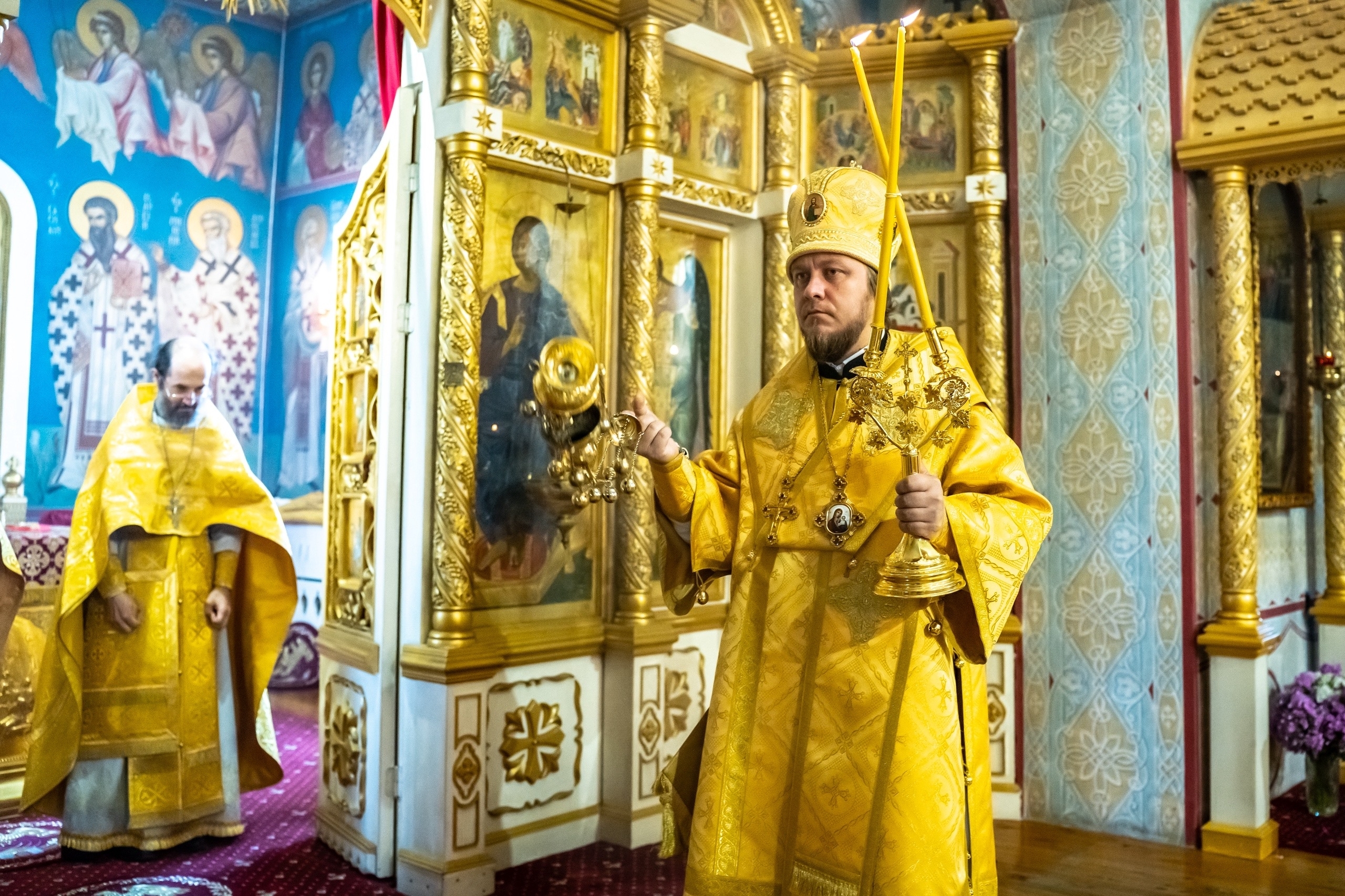 Литургия во вторник 9-ой Недели по Пятидесятнице, мироносицы равноап. Марии Магдалины