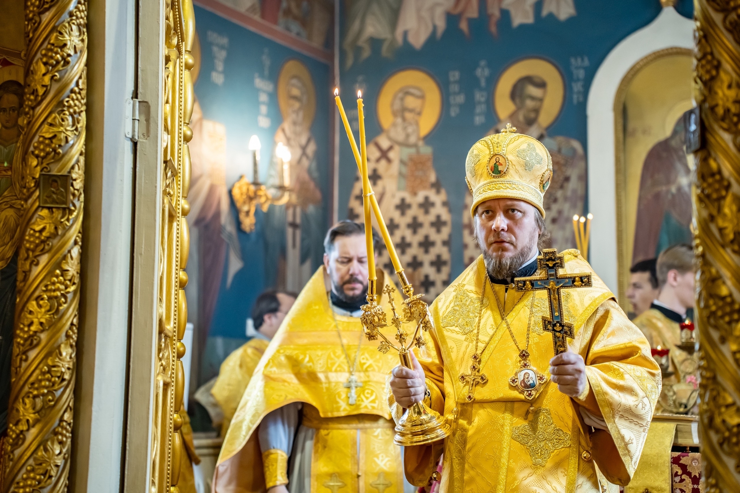 Литургия во вторник 9-ой Недели по Пятидесятнице, мироносицы равноап. Марии Магдалины