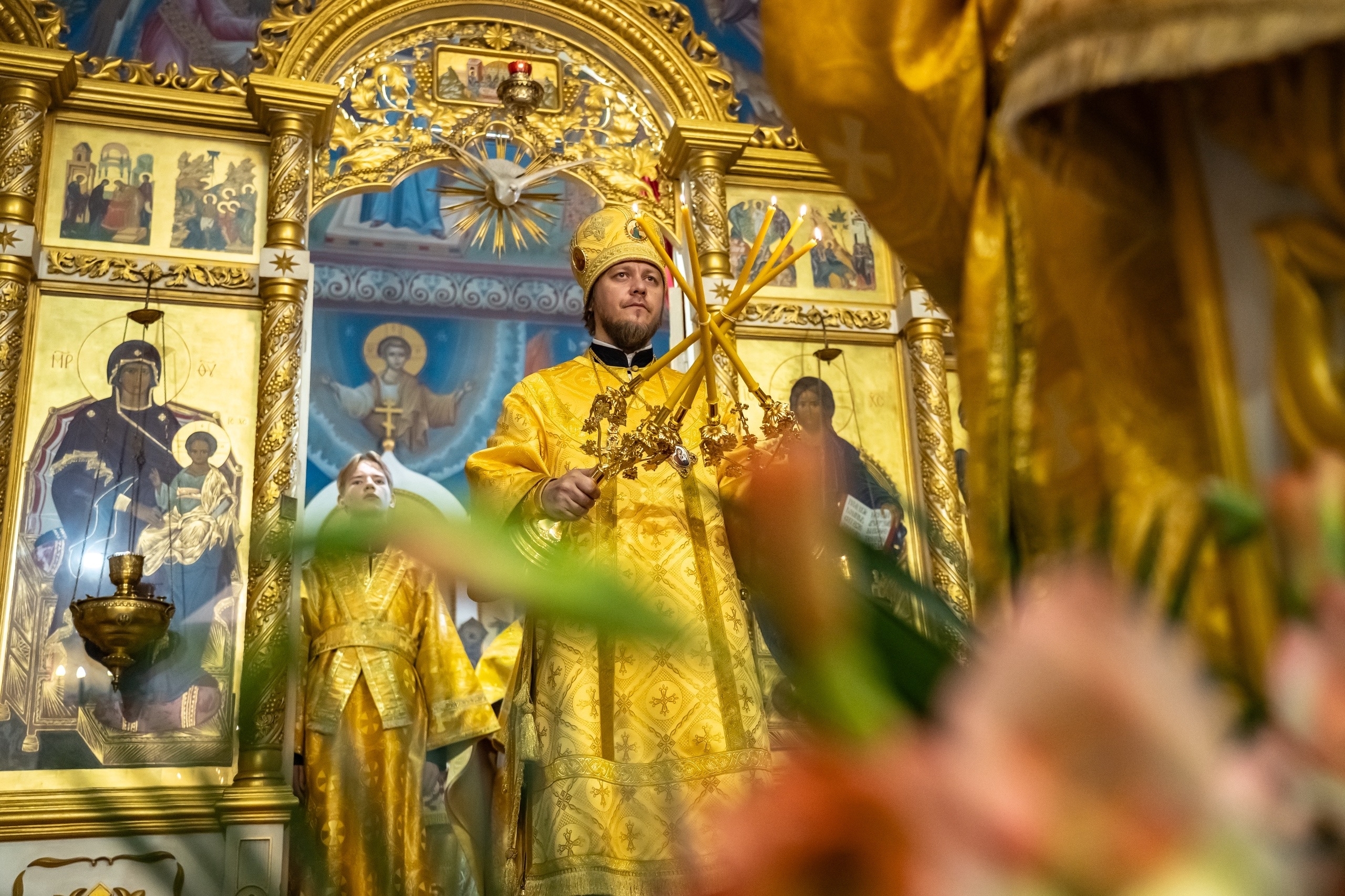 Литургия во вторник 9-ой Недели по Пятидесятнице, мироносицы равноап. Марии Магдалины
