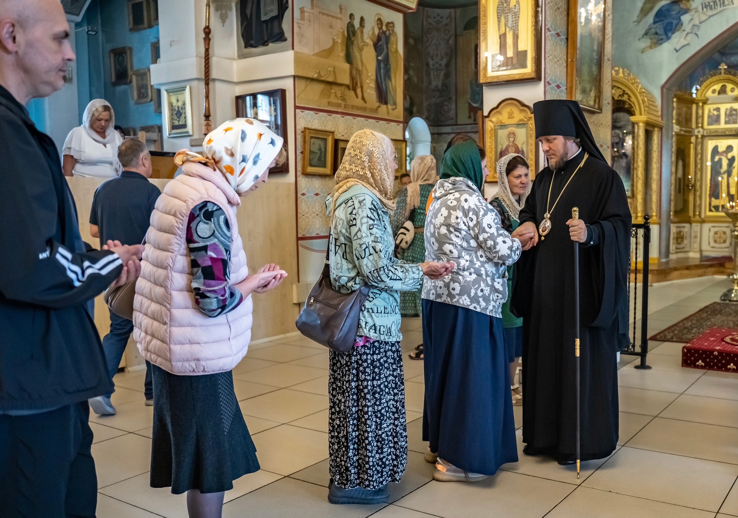 Литургия во вторник 9-ой Недели по Пятидесятнице, мироносицы равноап. Марии Магдалины