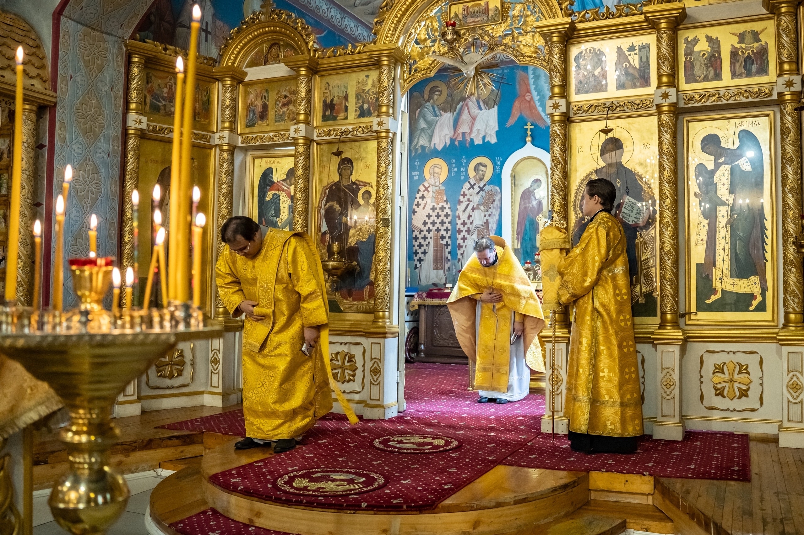 Литургия во вторник 9-ой Недели по Пятидесятнице, мироносицы равноап. Марии Магдалины