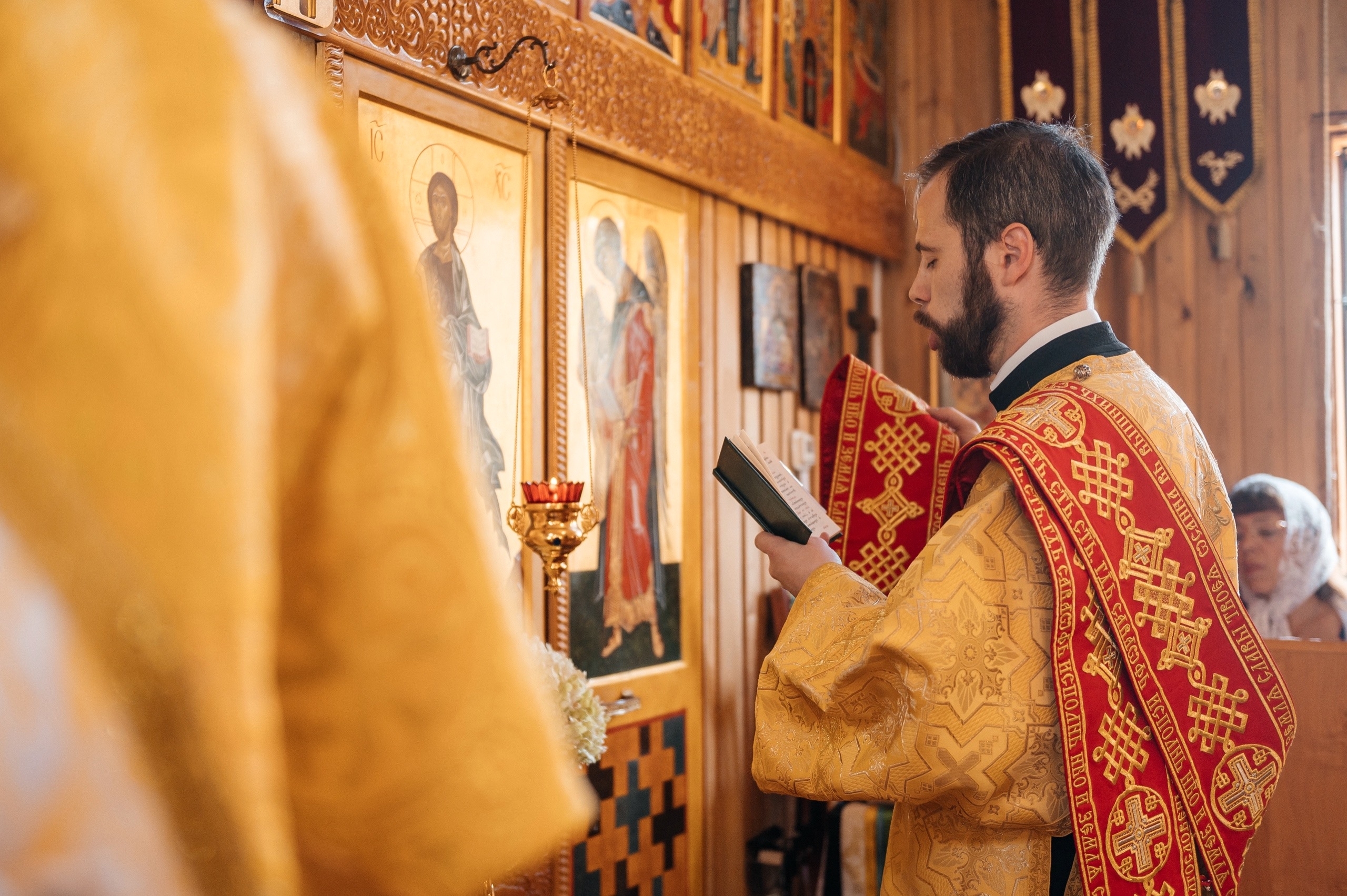 Всенощное бдение в Пантелеимоновском храме г. Юрюзань