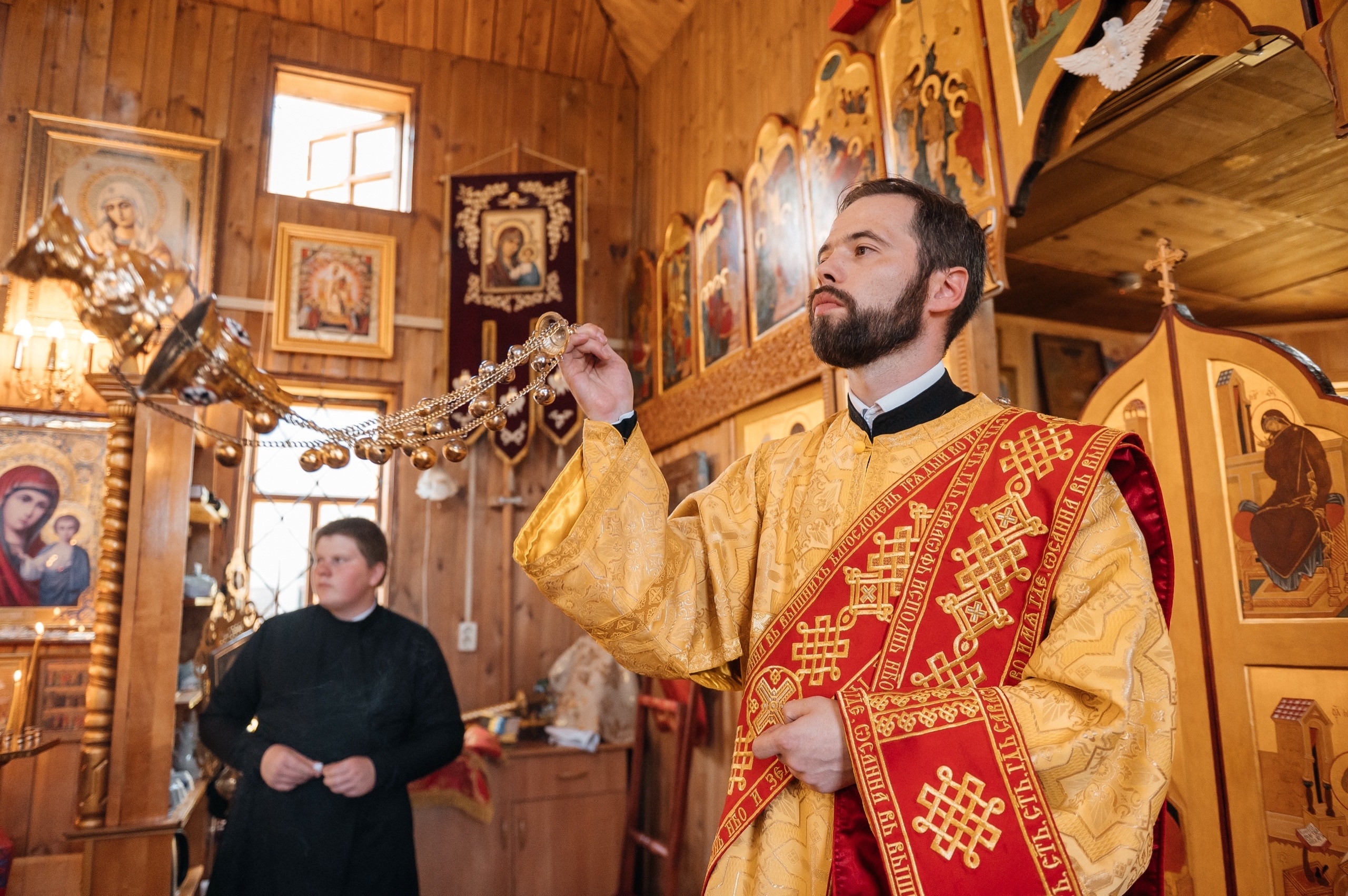 Всенощное бдение в Пантелеимоновском храме г. Юрюзань