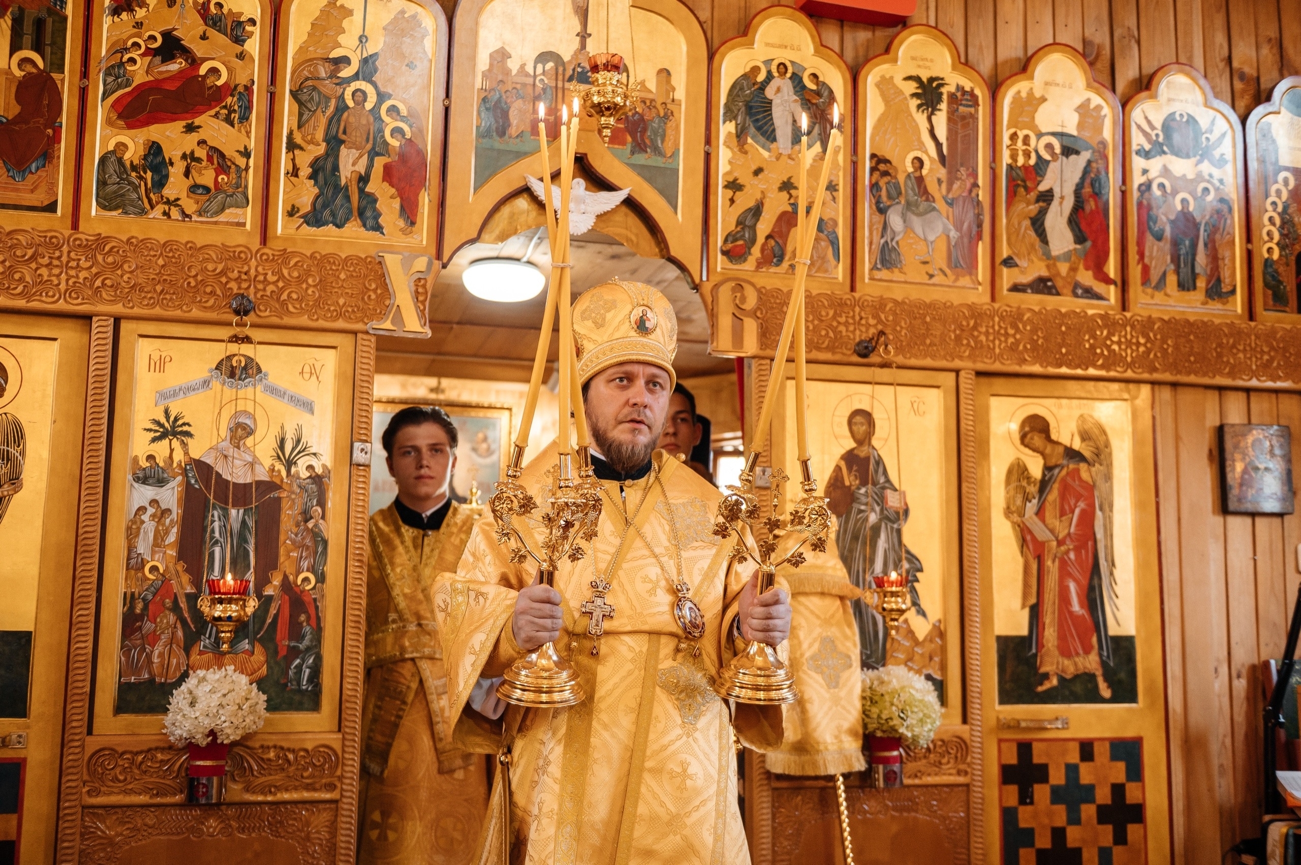 Всенощное бдение в Пантелеимоновском храме г. Юрюзань