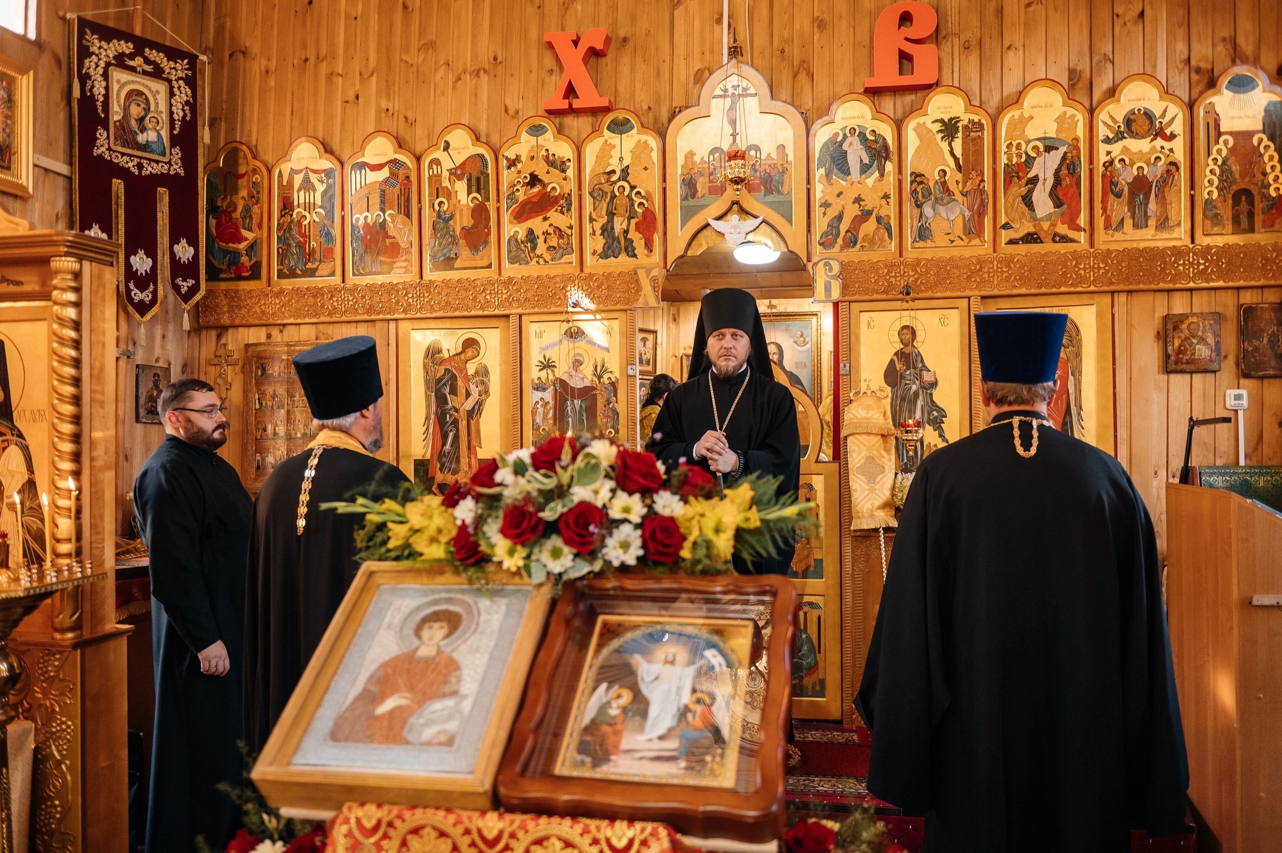 Всенощное бдение в Пантелеимоновском храме г. Юрюзань
