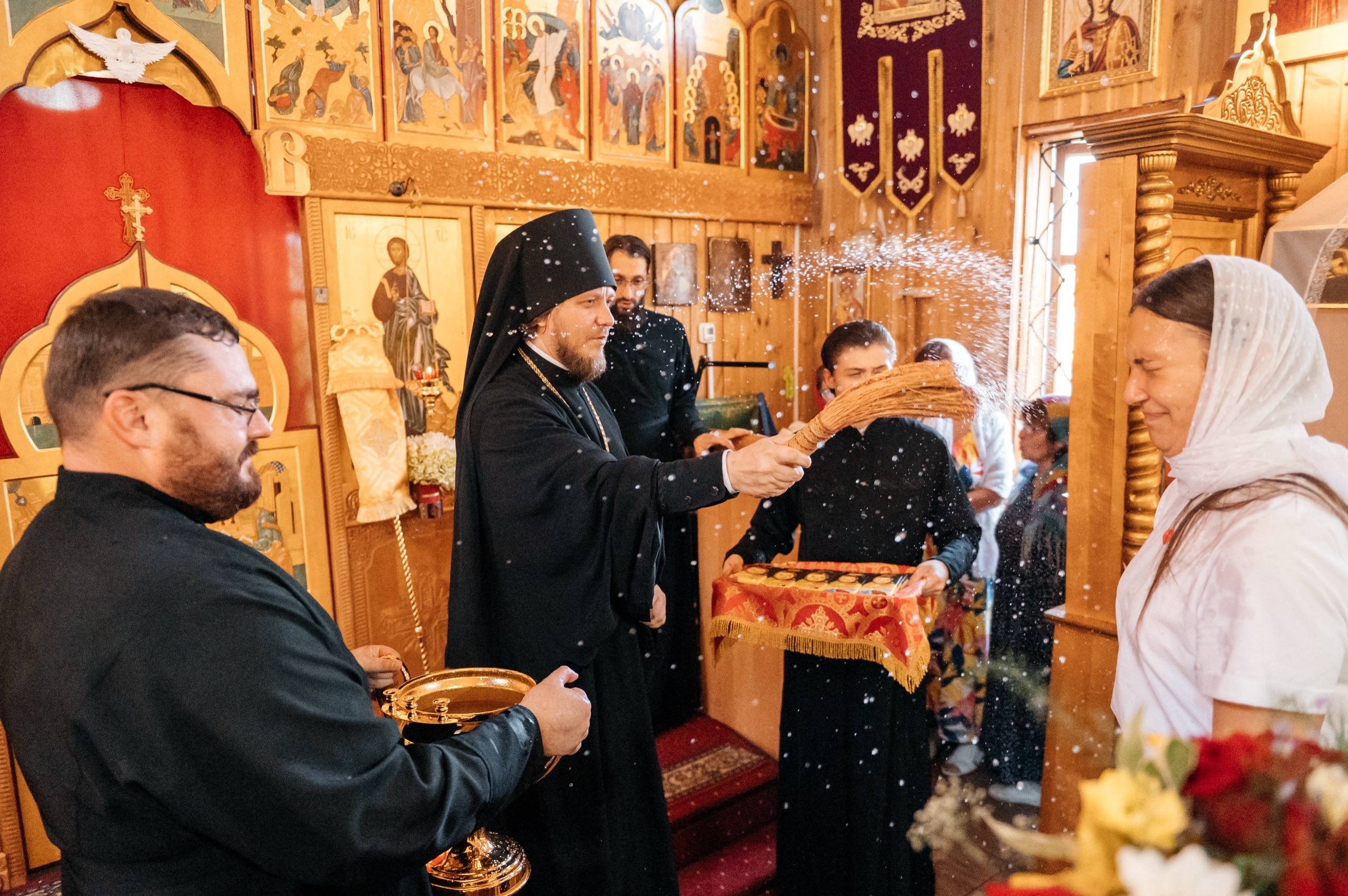 Всенощное бдение в Пантелеимоновском храме г. Юрюзань